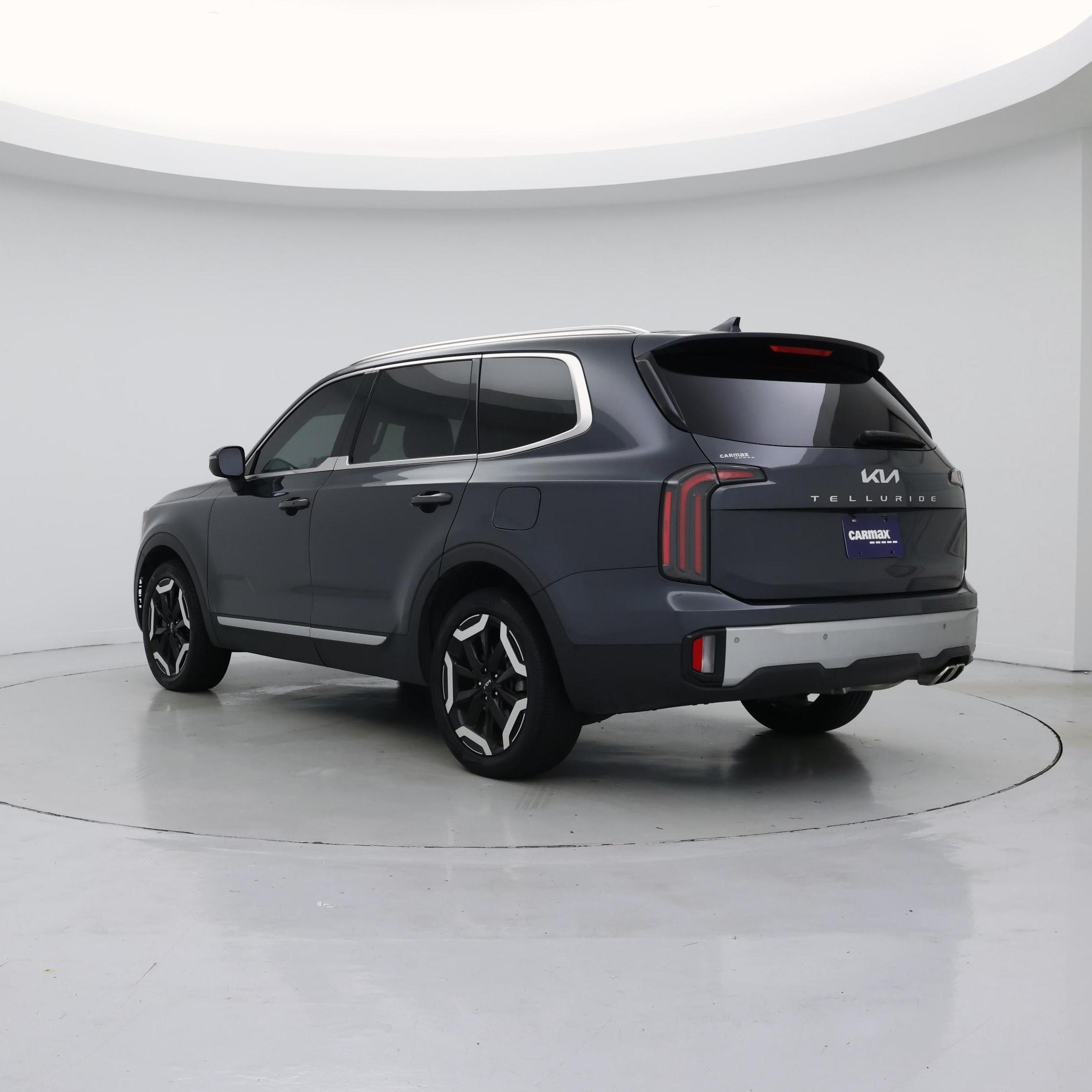 Thumbnail: 2023 Kia Telluride - 2