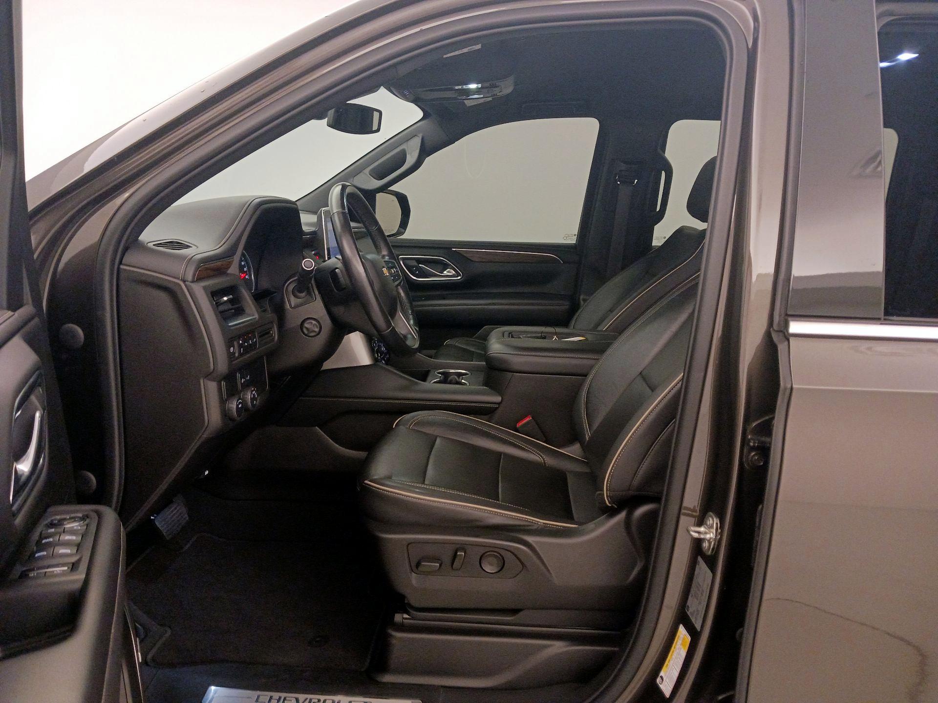 Thumbnail: 2021 Chevrolet Suburban - 11