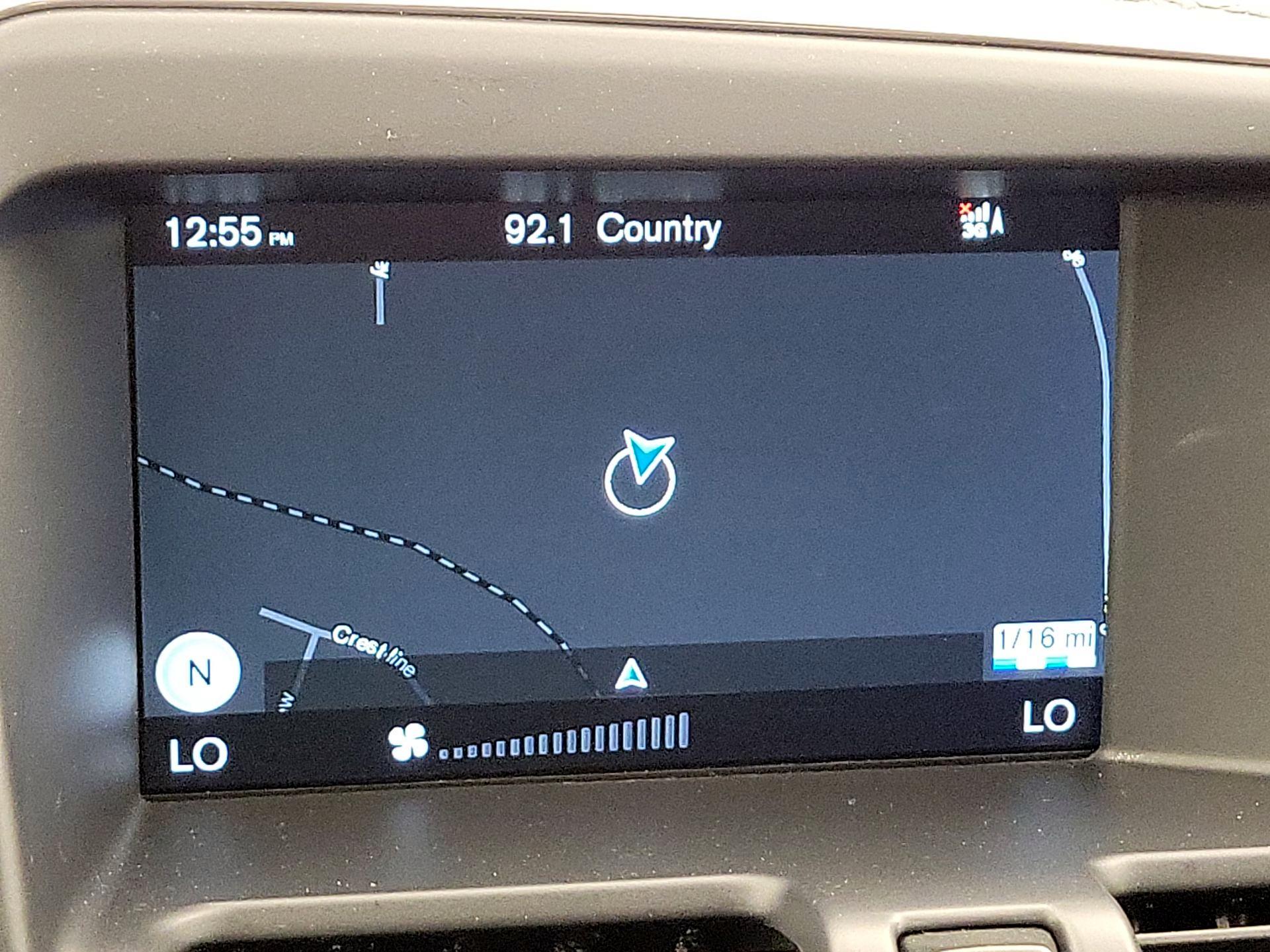 Thumbnail: 2015 Volvo XC60 - 14