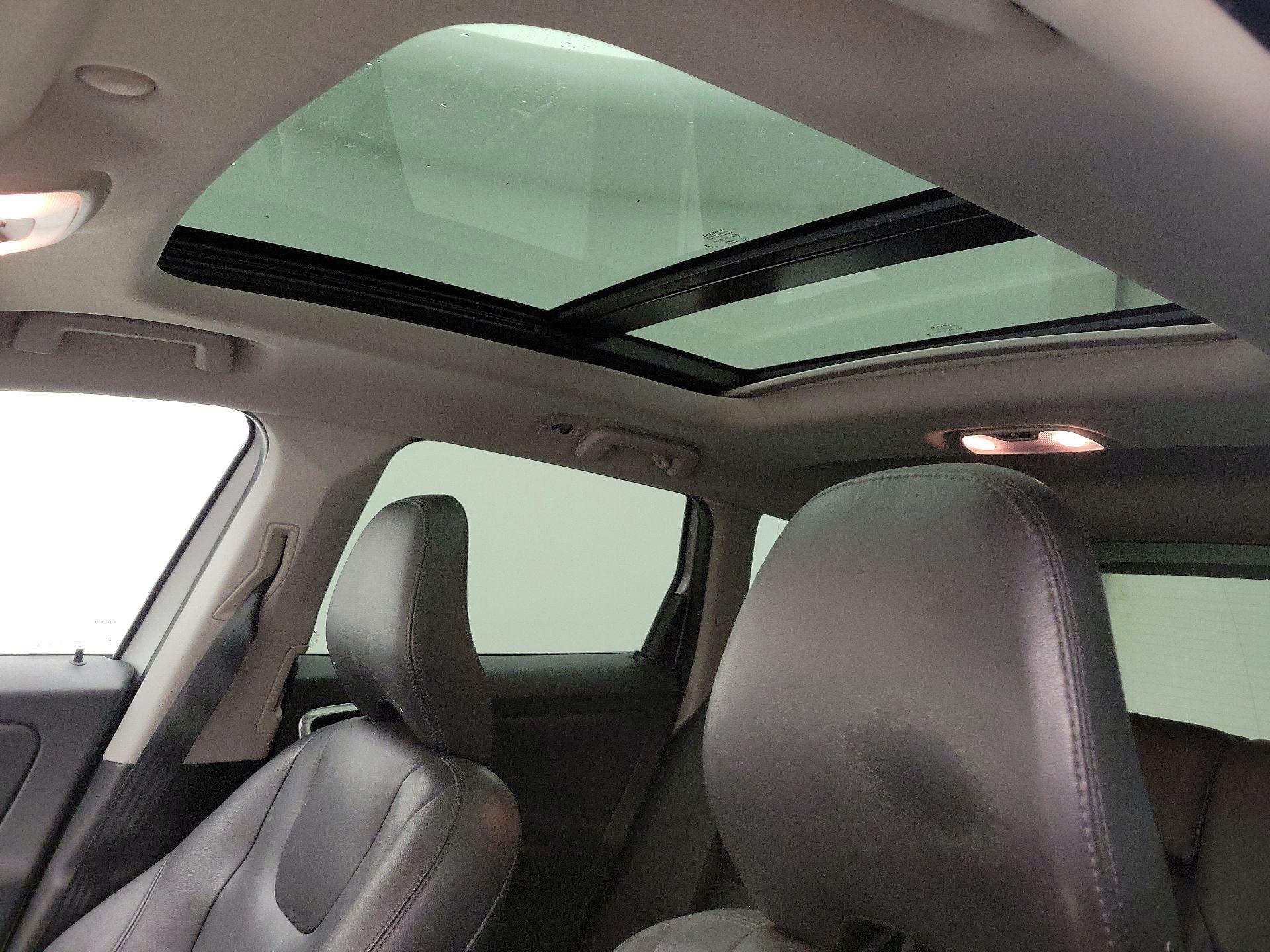 Thumbnail: 2015 Volvo XC60 - 20