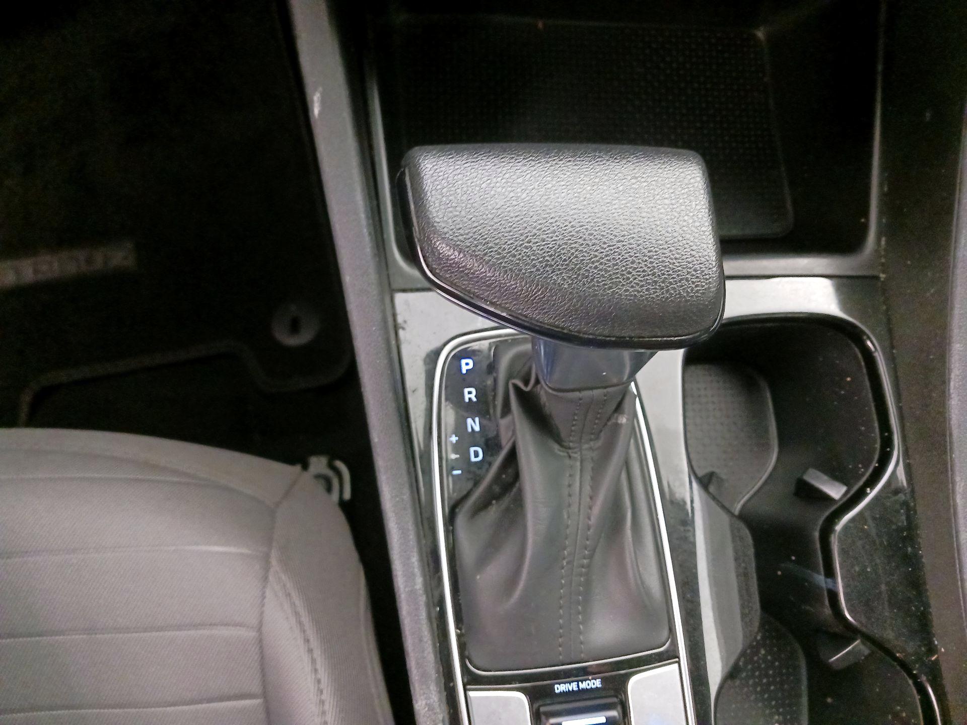 Thumbnail: 2023 Hyundai Santa Cruz - 17