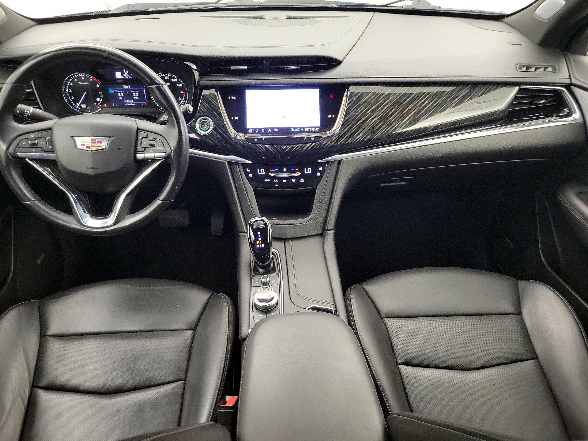 Thumbnail: 2023 Cadillac XT6 - 9