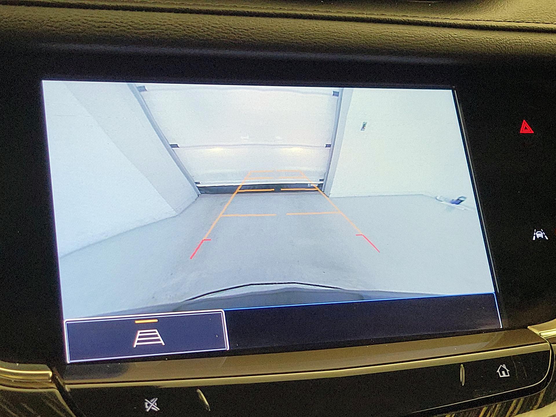 Thumbnail: 2023 Cadillac XT6 - 15