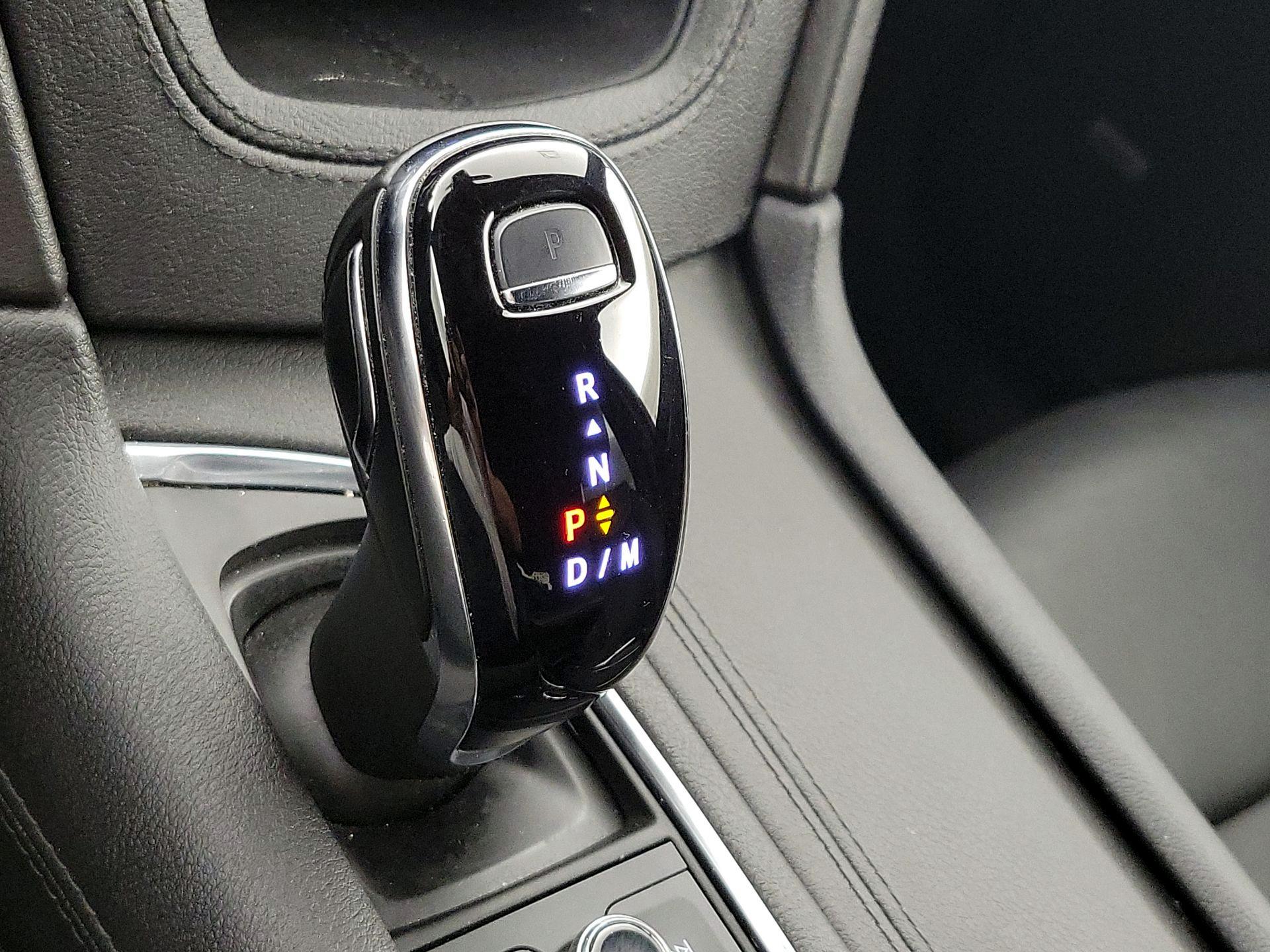 Thumbnail: 2023 Cadillac XT6 - 18