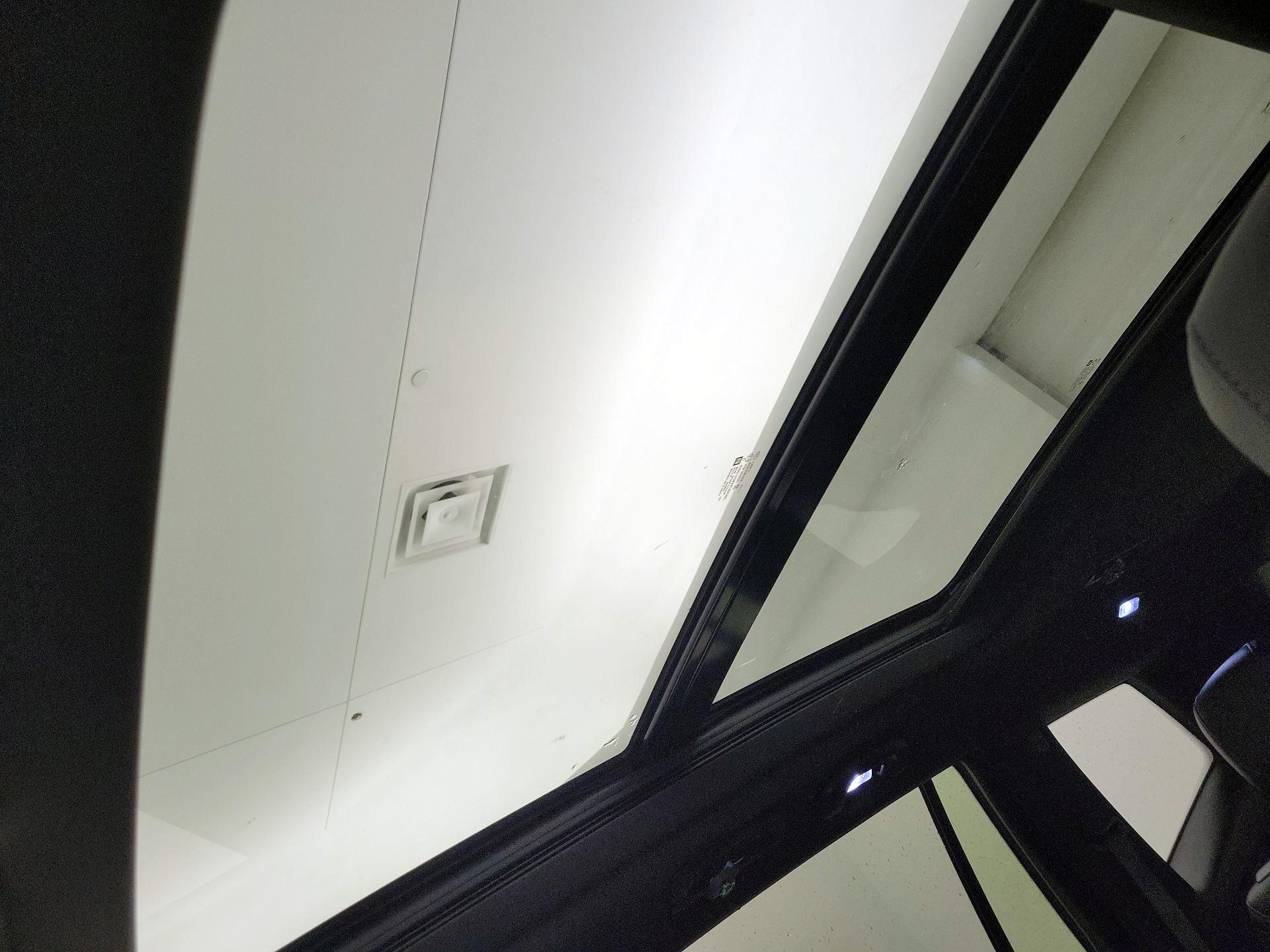 Thumbnail: 2023 Cadillac XT6 - 20