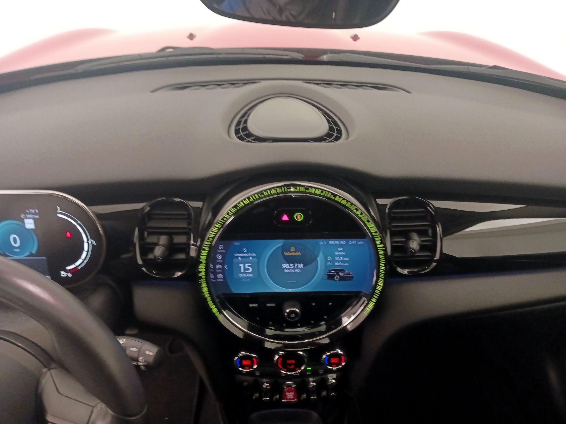 Thumbnail: 2023 MINI Cooper Hardtop - 9