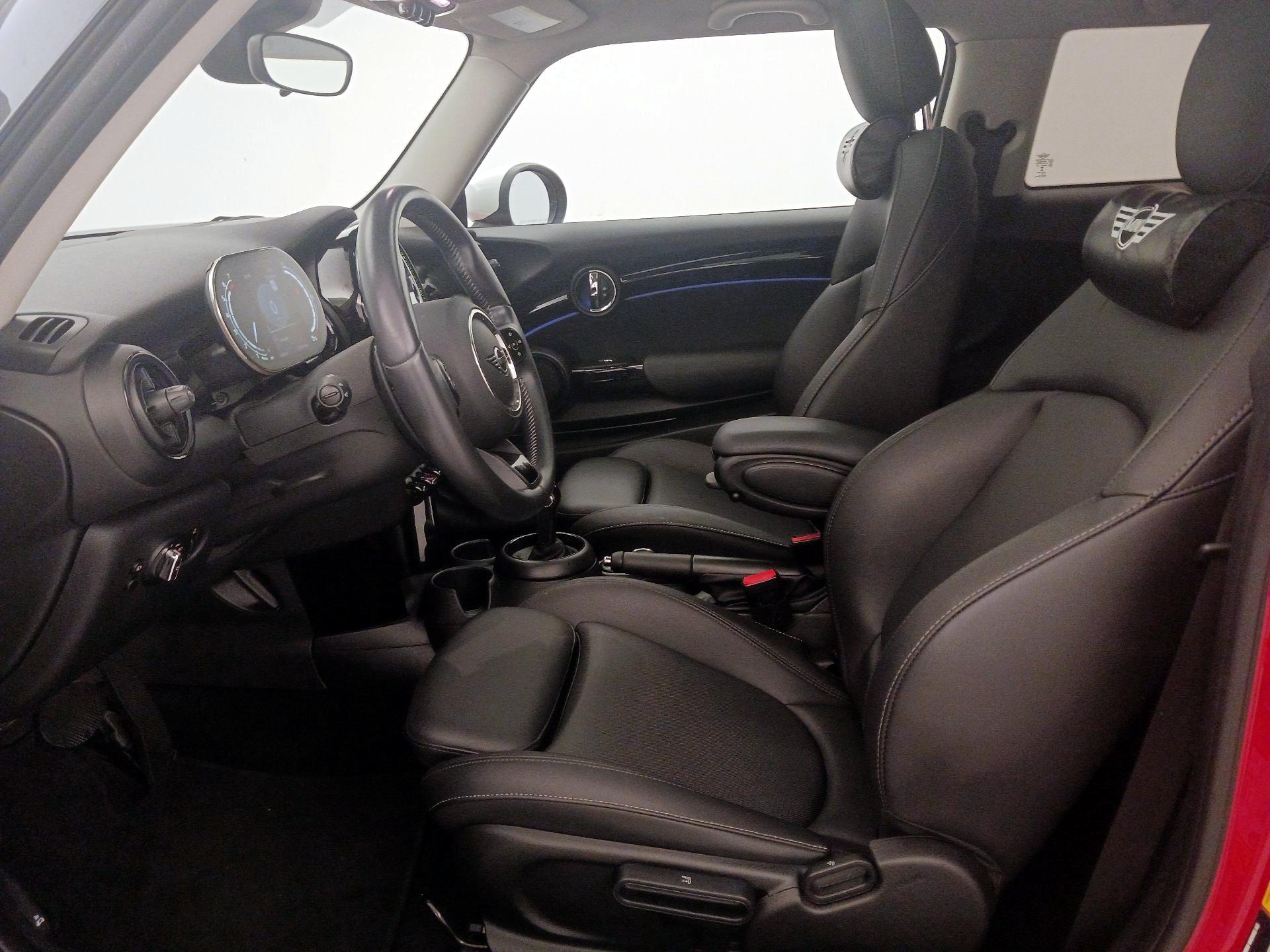 Thumbnail: 2023 MINI Cooper Hardtop - 11
