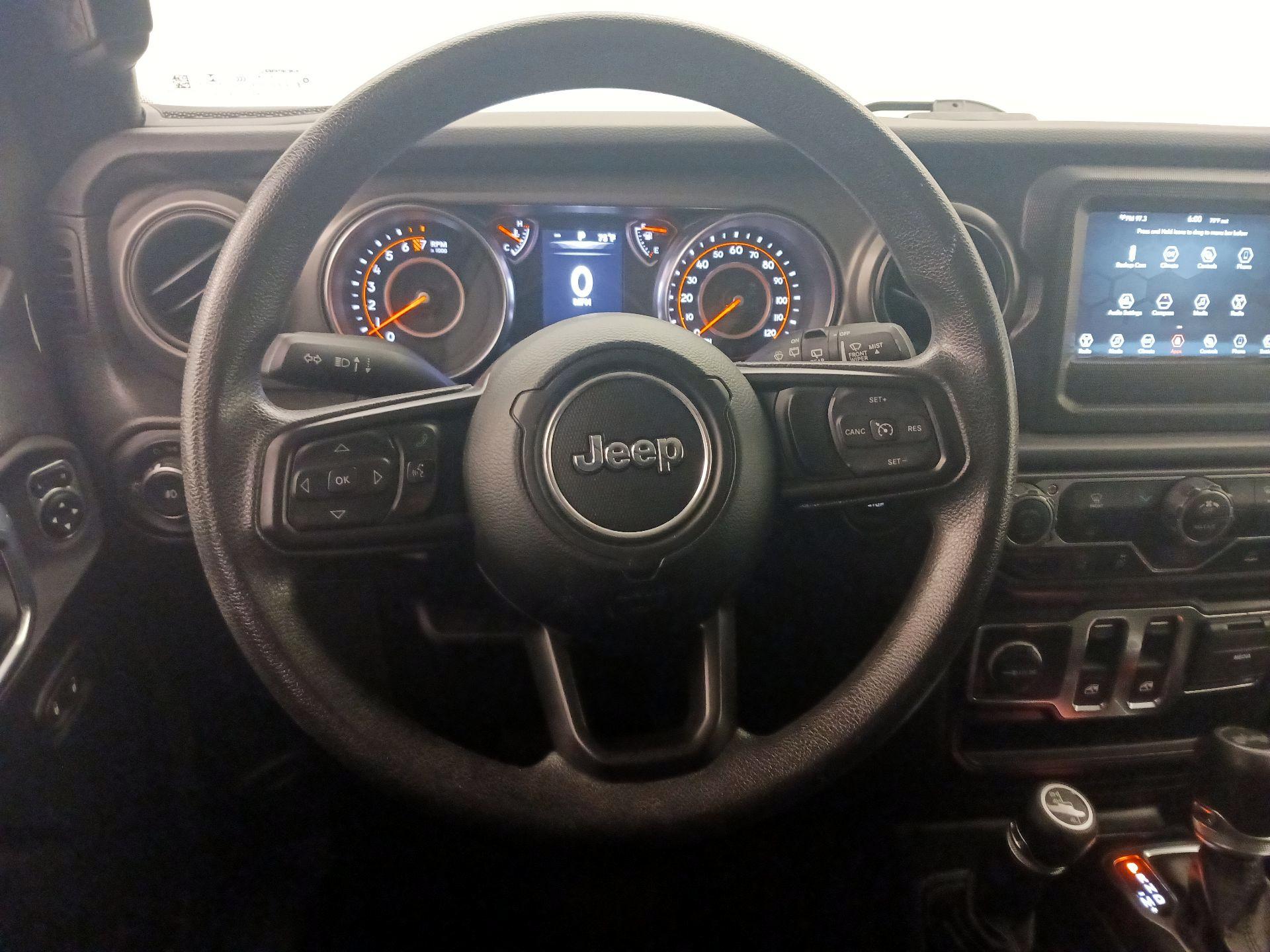 Thumbnail: 2022 Jeep Wrangler - 10