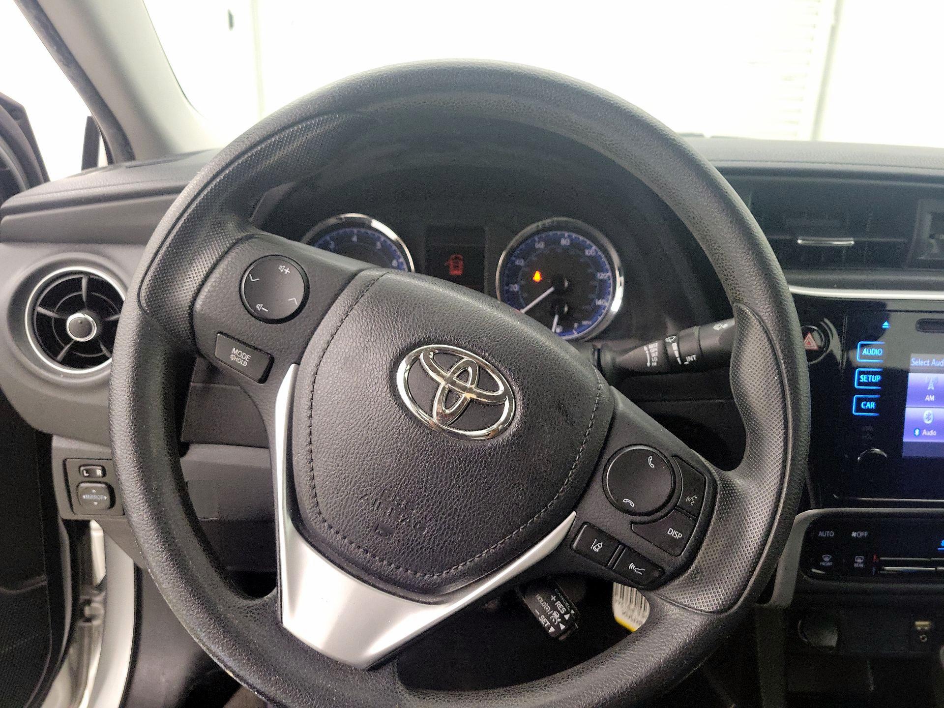 Thumbnail: 2018 Toyota Corolla - 10