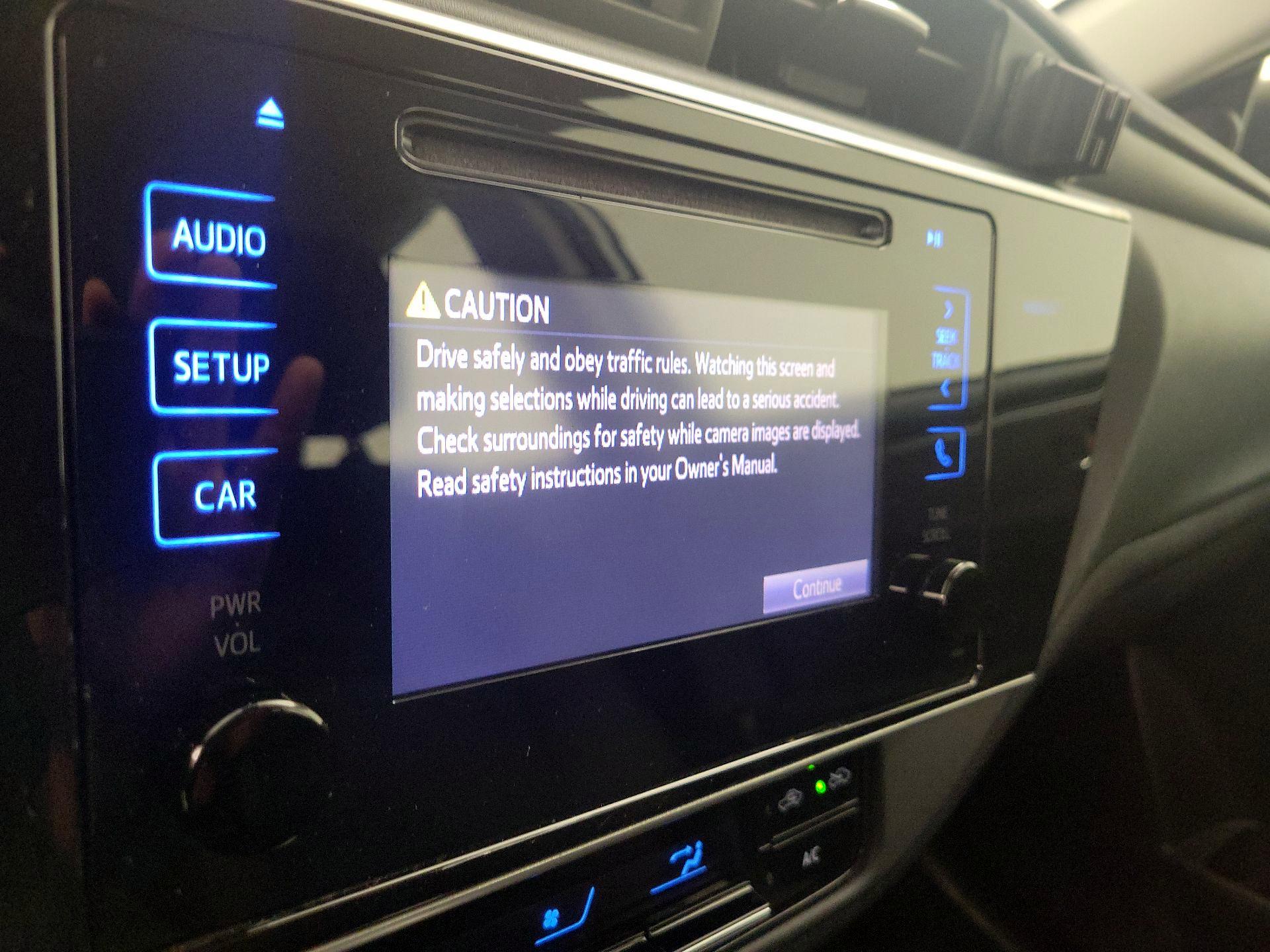 Thumbnail: 2018 Toyota Corolla - 15