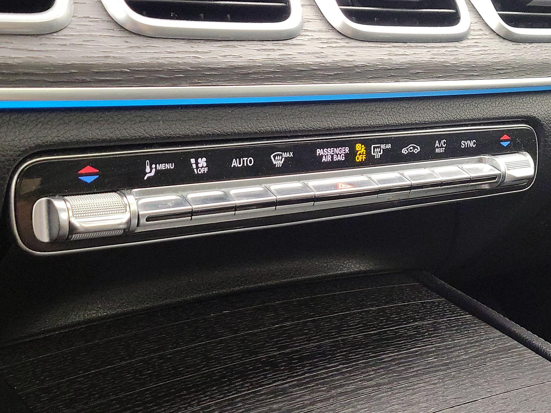 Thumbnail: 2021 Mercedes-Benz GLE - 16