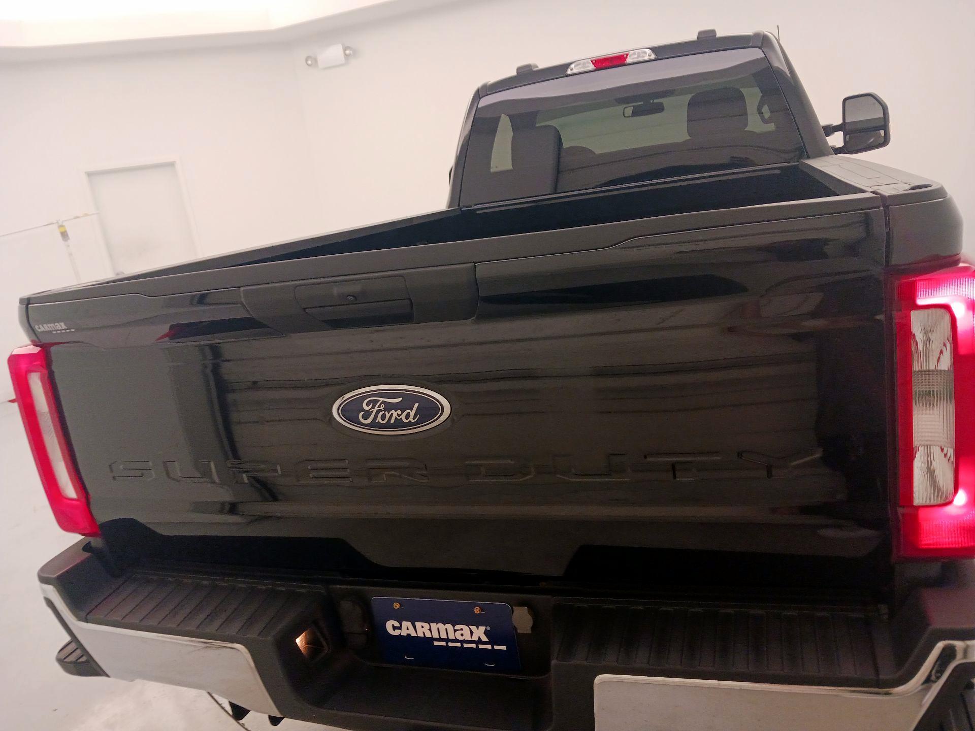 Thumbnail: 2023 Ford F-350 - 19