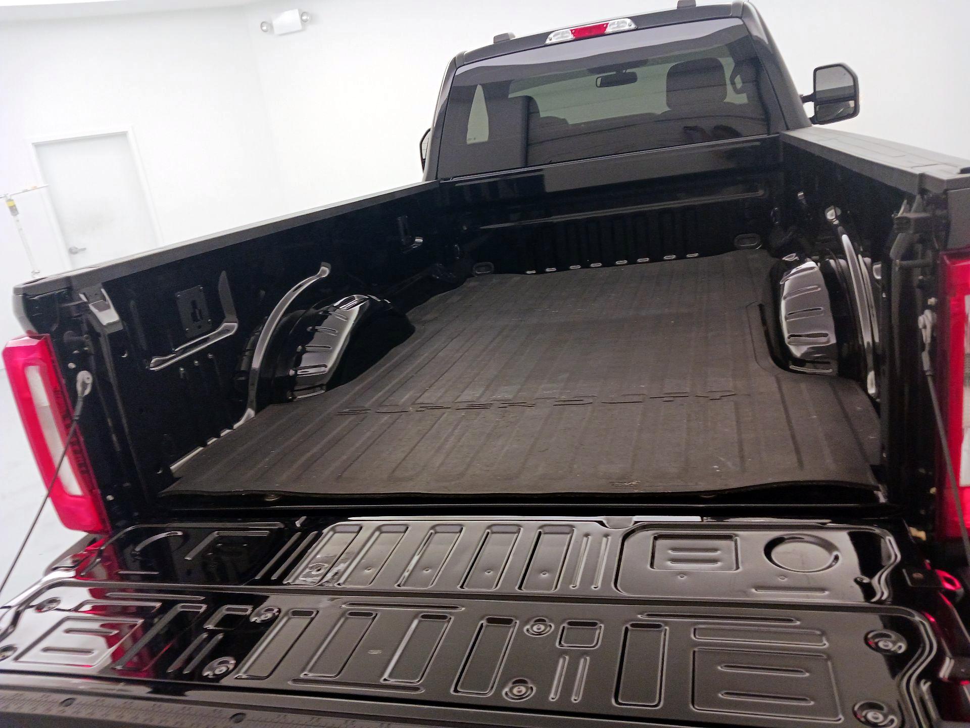 Thumbnail: 2023 Ford F-350 - 20