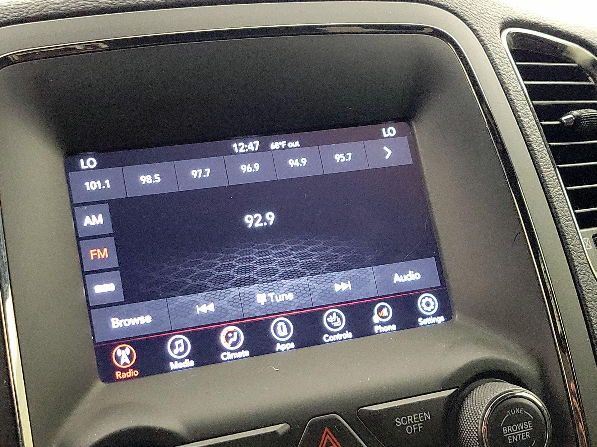 Thumbnail: 2020 Dodge Durango - 15