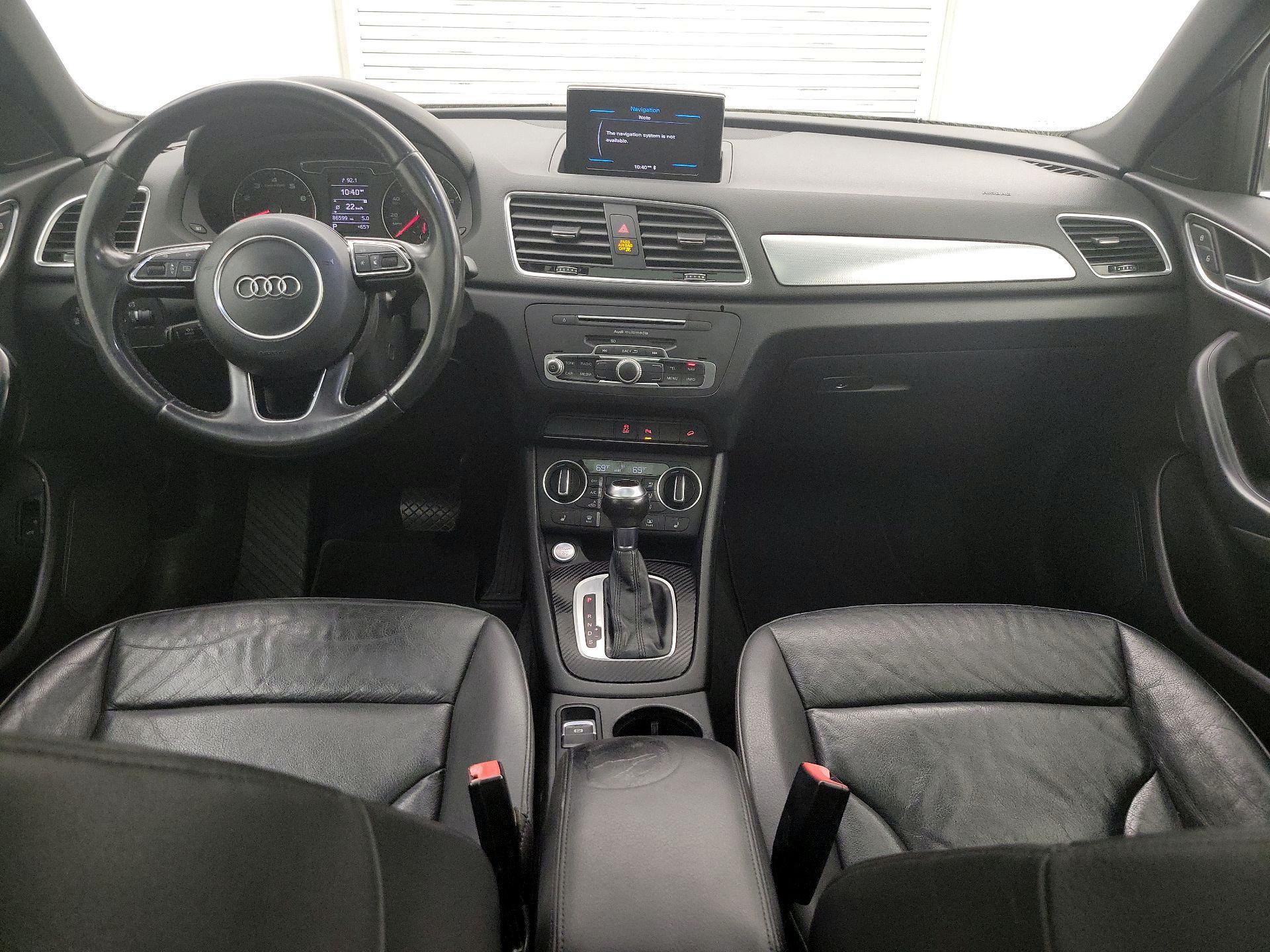 Thumbnail: 2016 Audi Q3 - 9