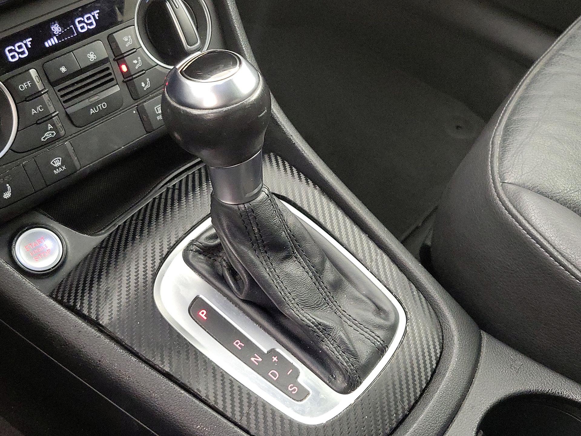 Thumbnail: 2016 Audi Q3 - 17