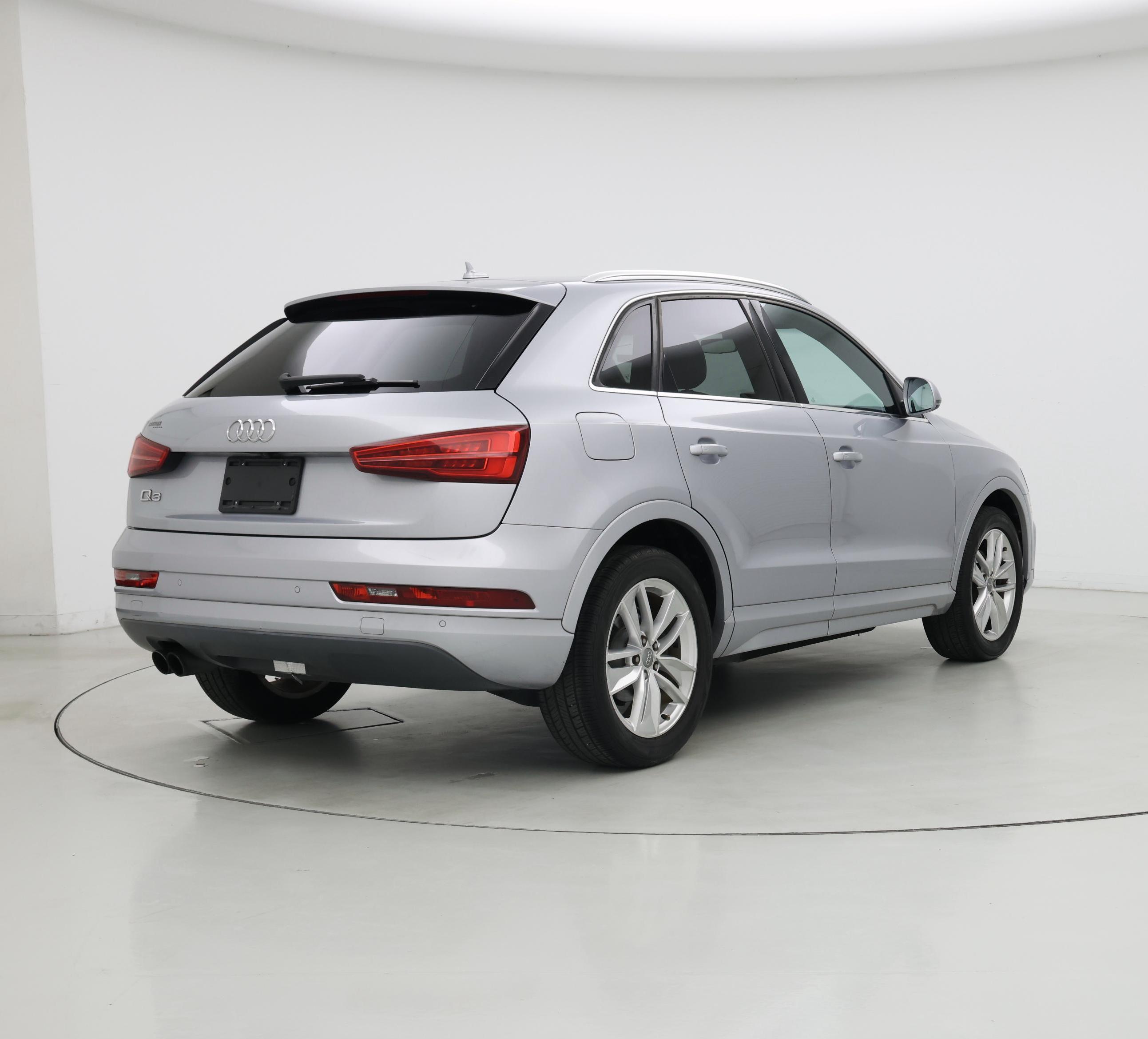 Thumbnail: 2016 Audi Q3 - 8