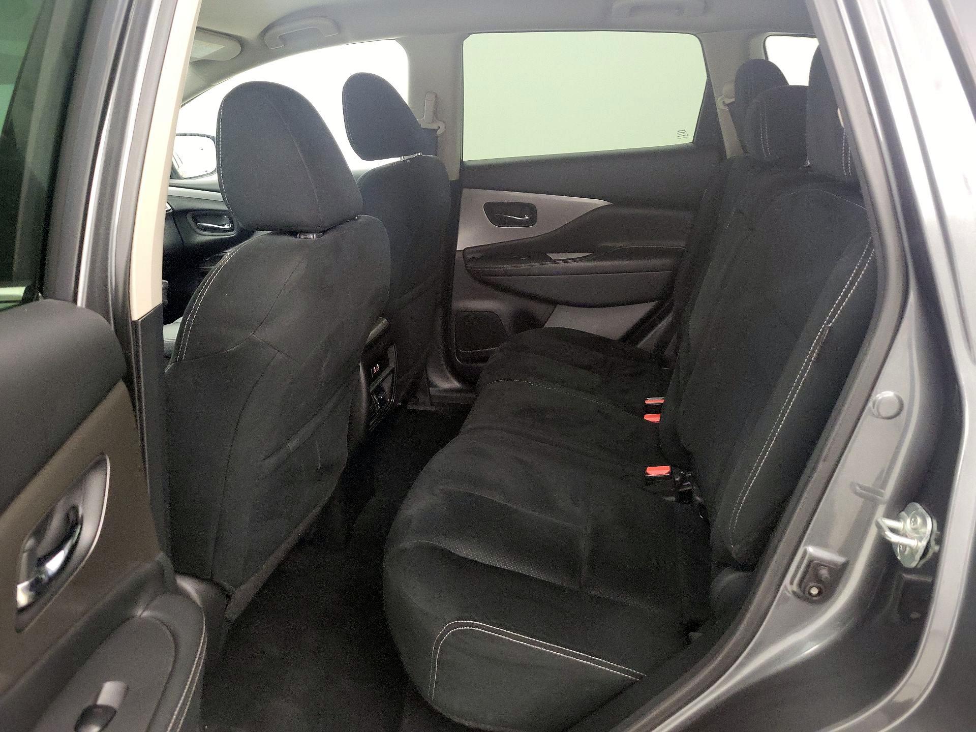 Thumbnail: 2019 Nissan Murano - 19