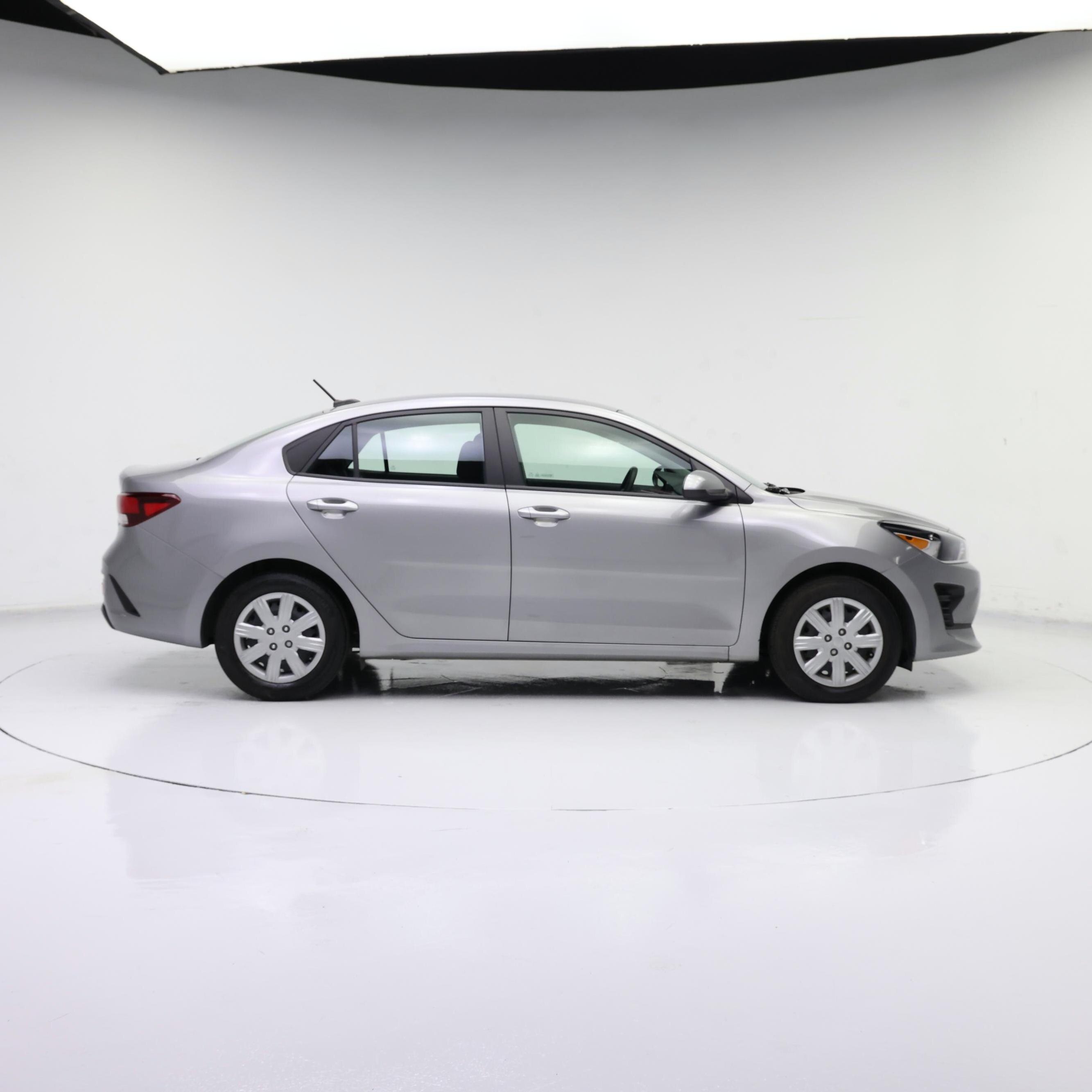 Thumbnail: 2023 Kia Rio - 7