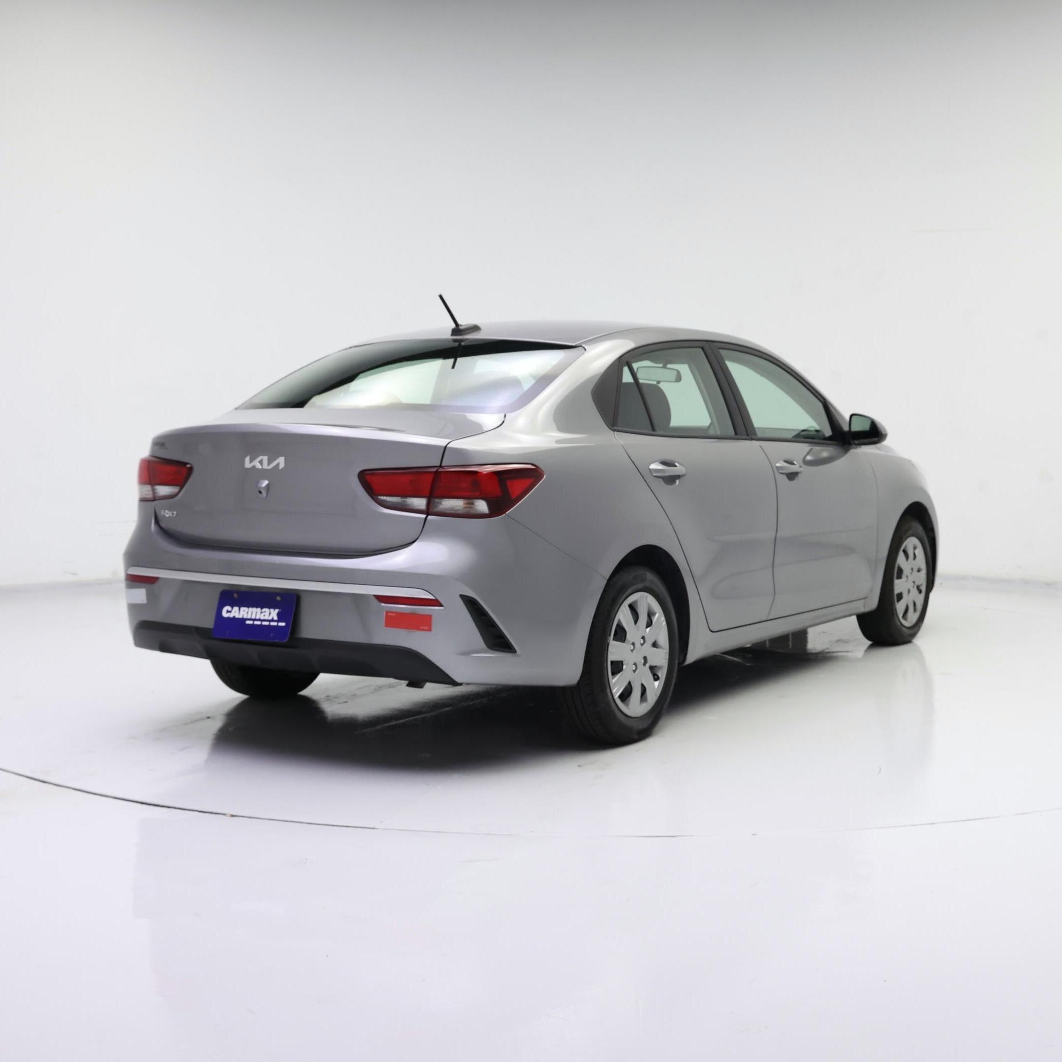 Thumbnail: 2023 Kia Rio - 8