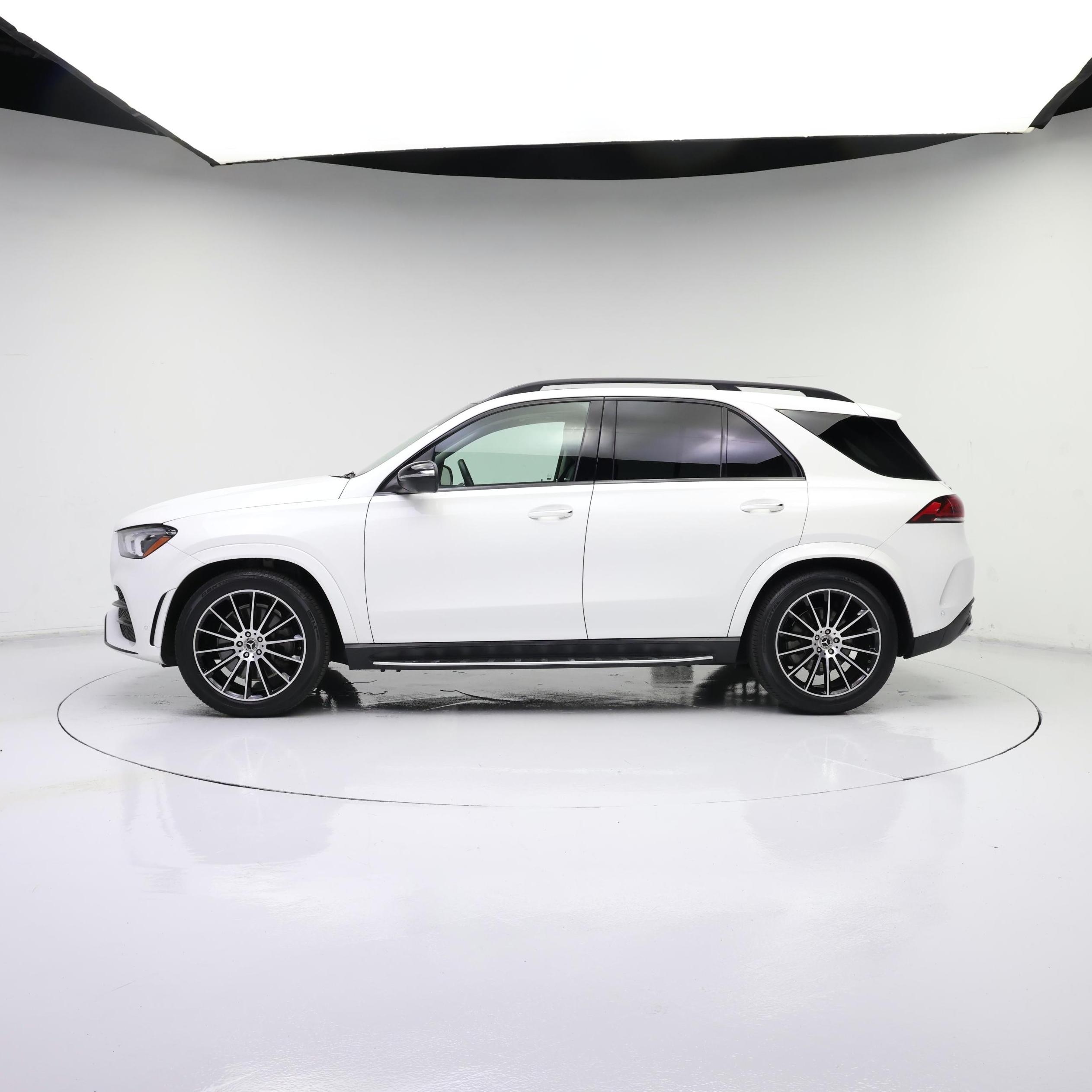 Thumbnail: 2023 Mercedes-Benz GLE - 3