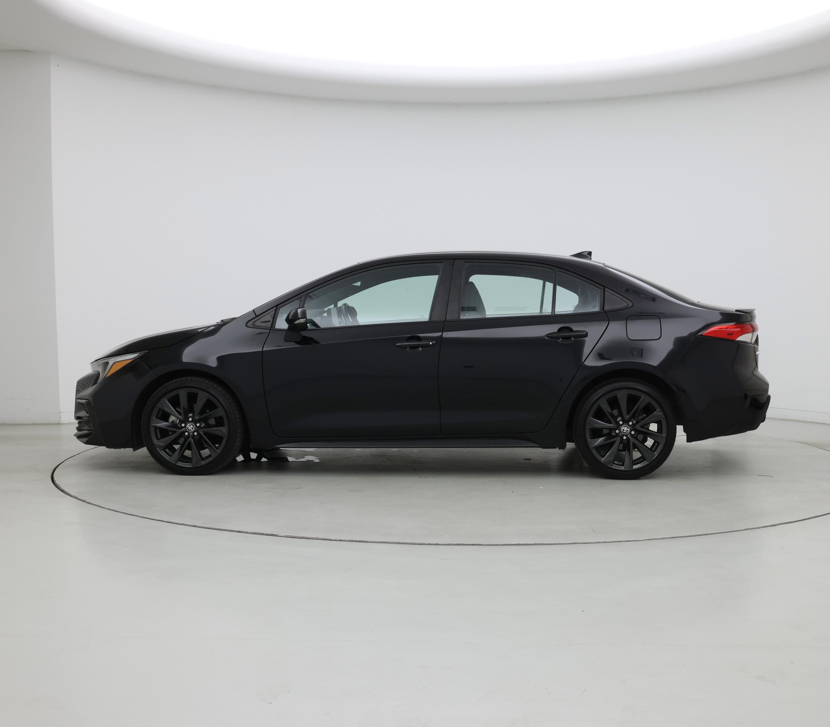 Thumbnail: 2023 Toyota Corolla - 3