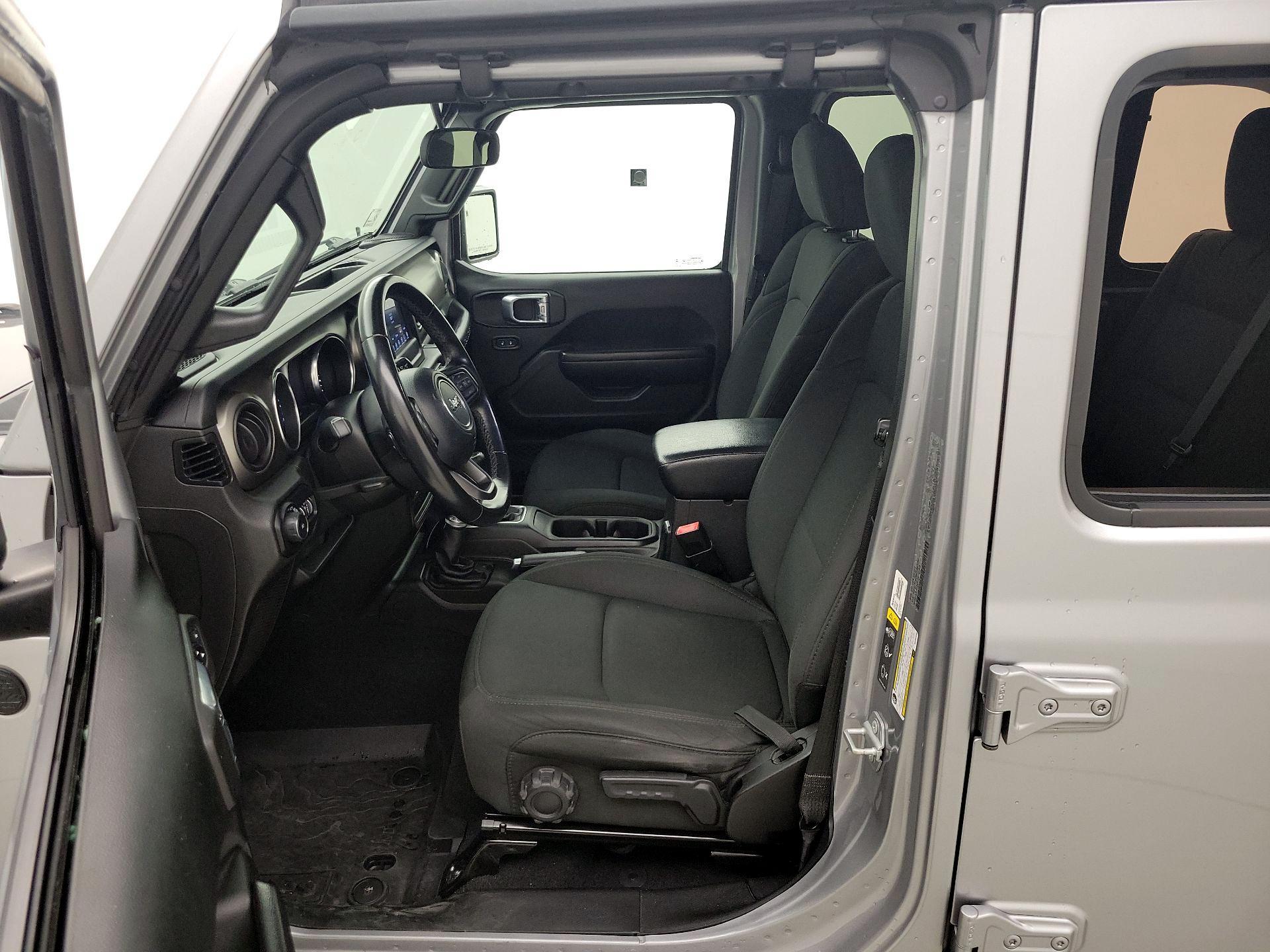Thumbnail: 2021 Jeep Wrangler - 11