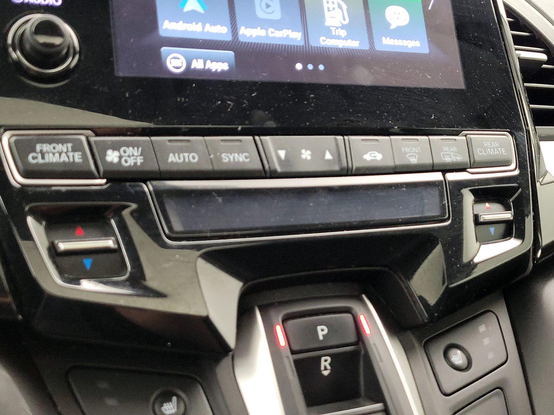 Thumbnail: 2022 Honda Odyssey - 16