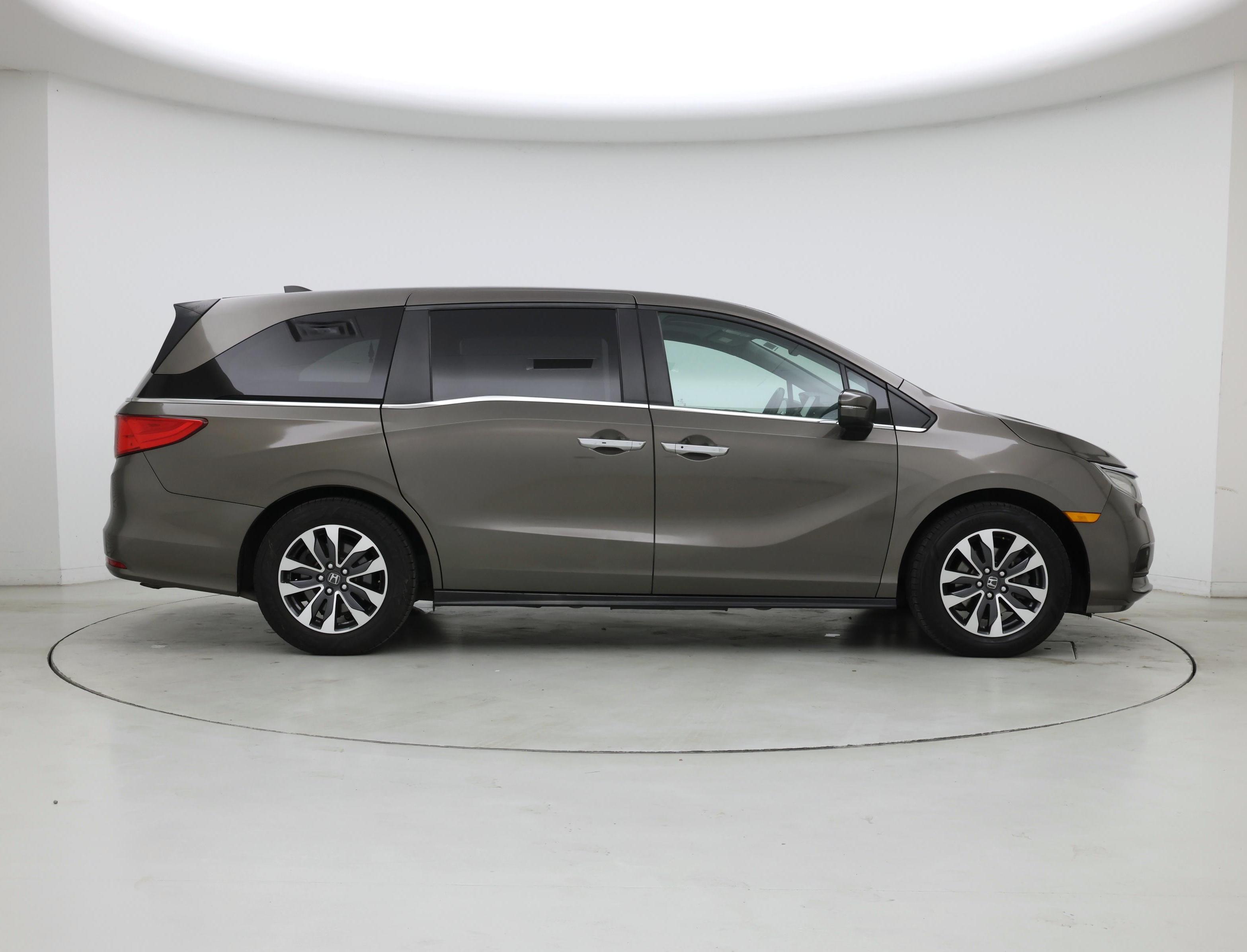 Thumbnail: 2022 Honda Odyssey - 7