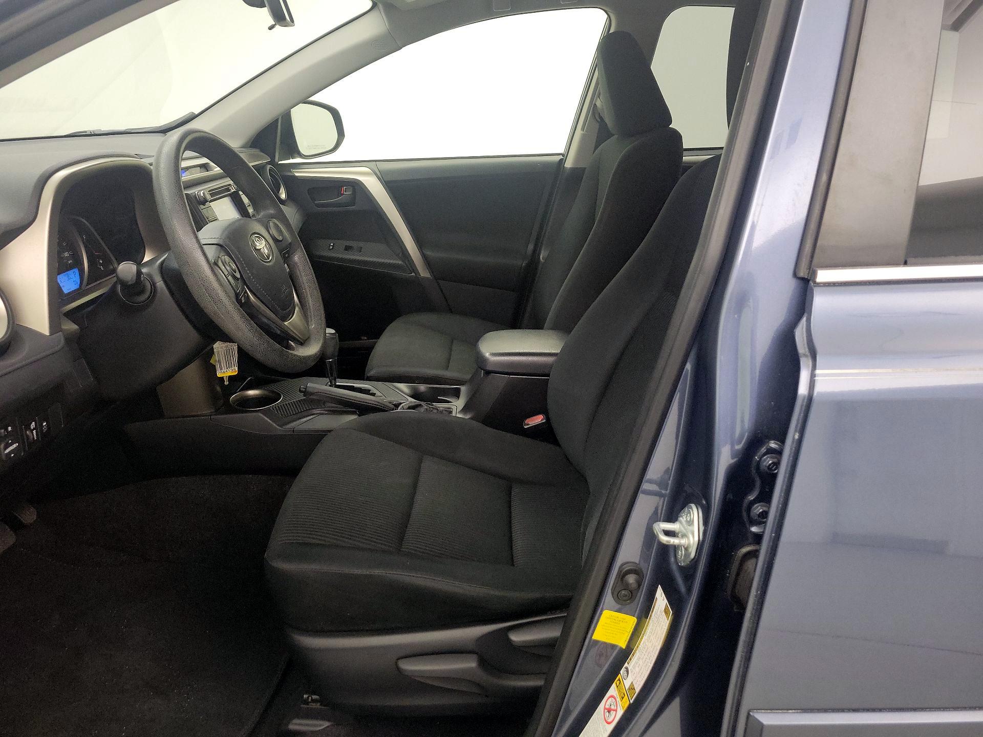 Thumbnail: 2014 Toyota RAV4 - 11