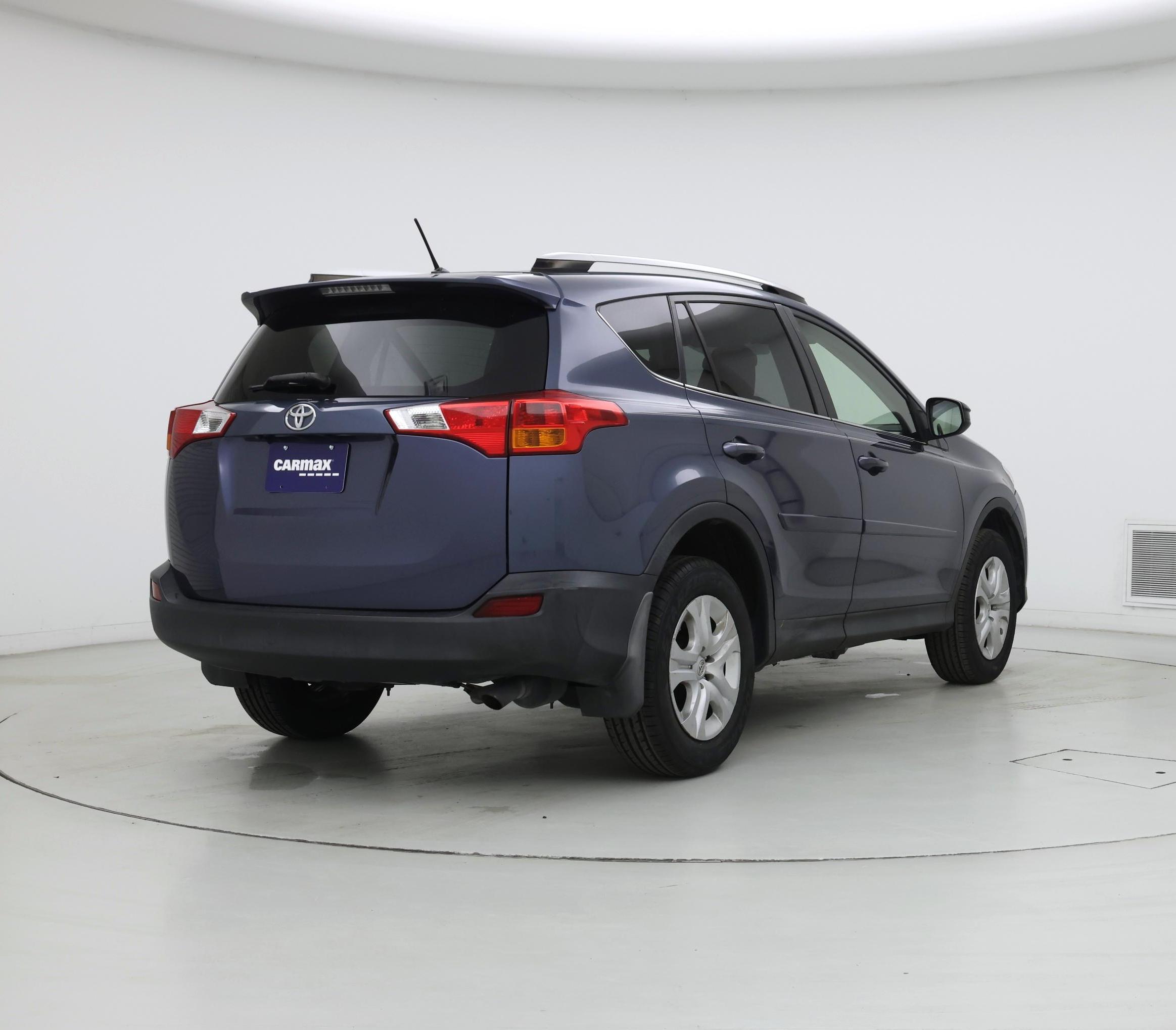 Thumbnail: 2014 Toyota RAV4 - 8