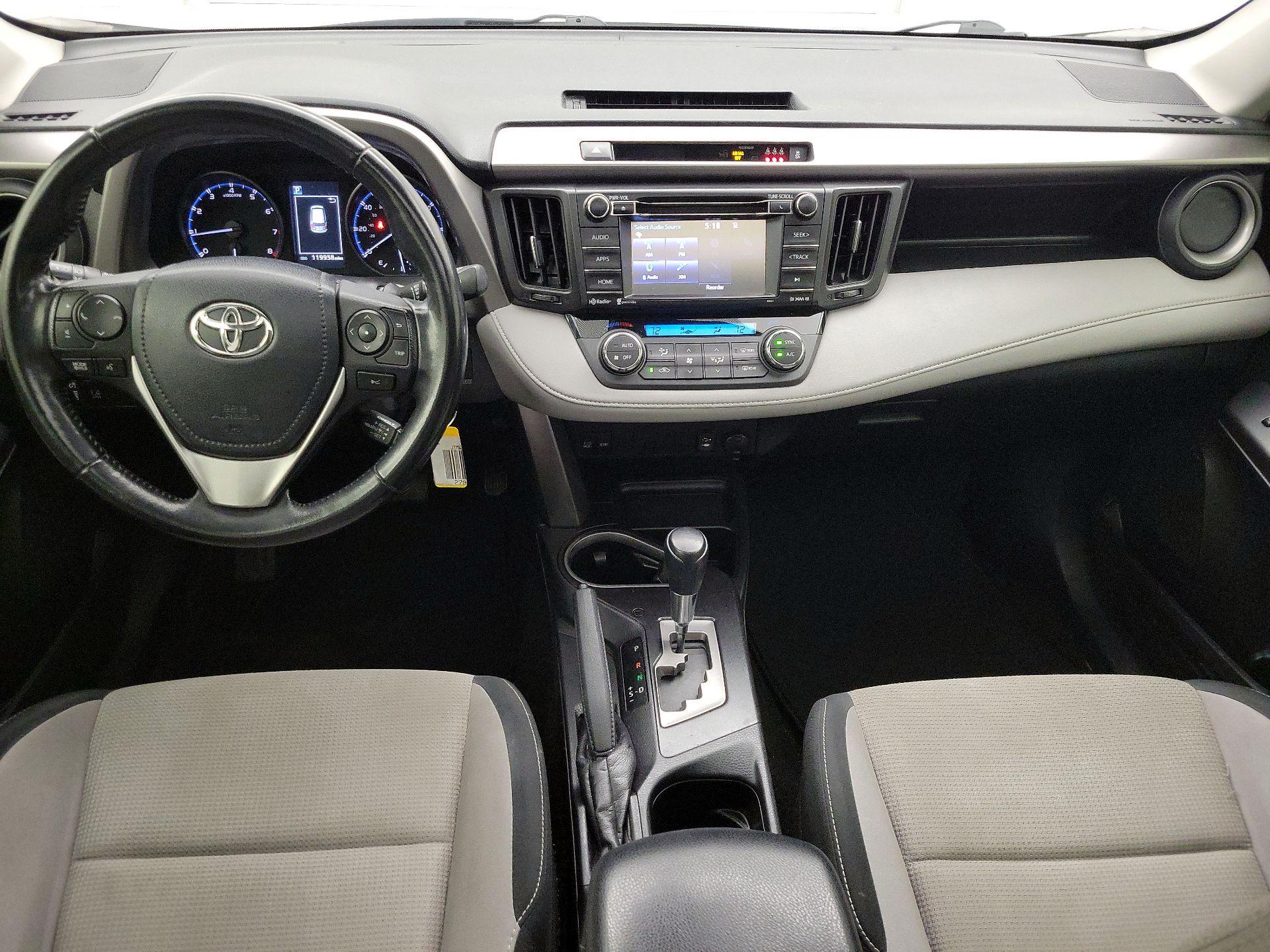 Thumbnail: 2017 Toyota RAV4 - 9