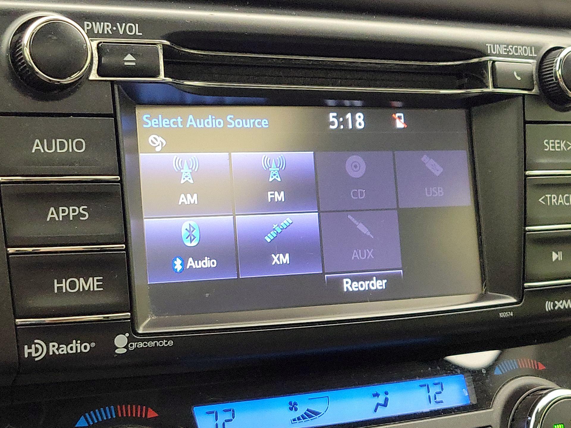 Thumbnail: 2017 Toyota RAV4 - 15