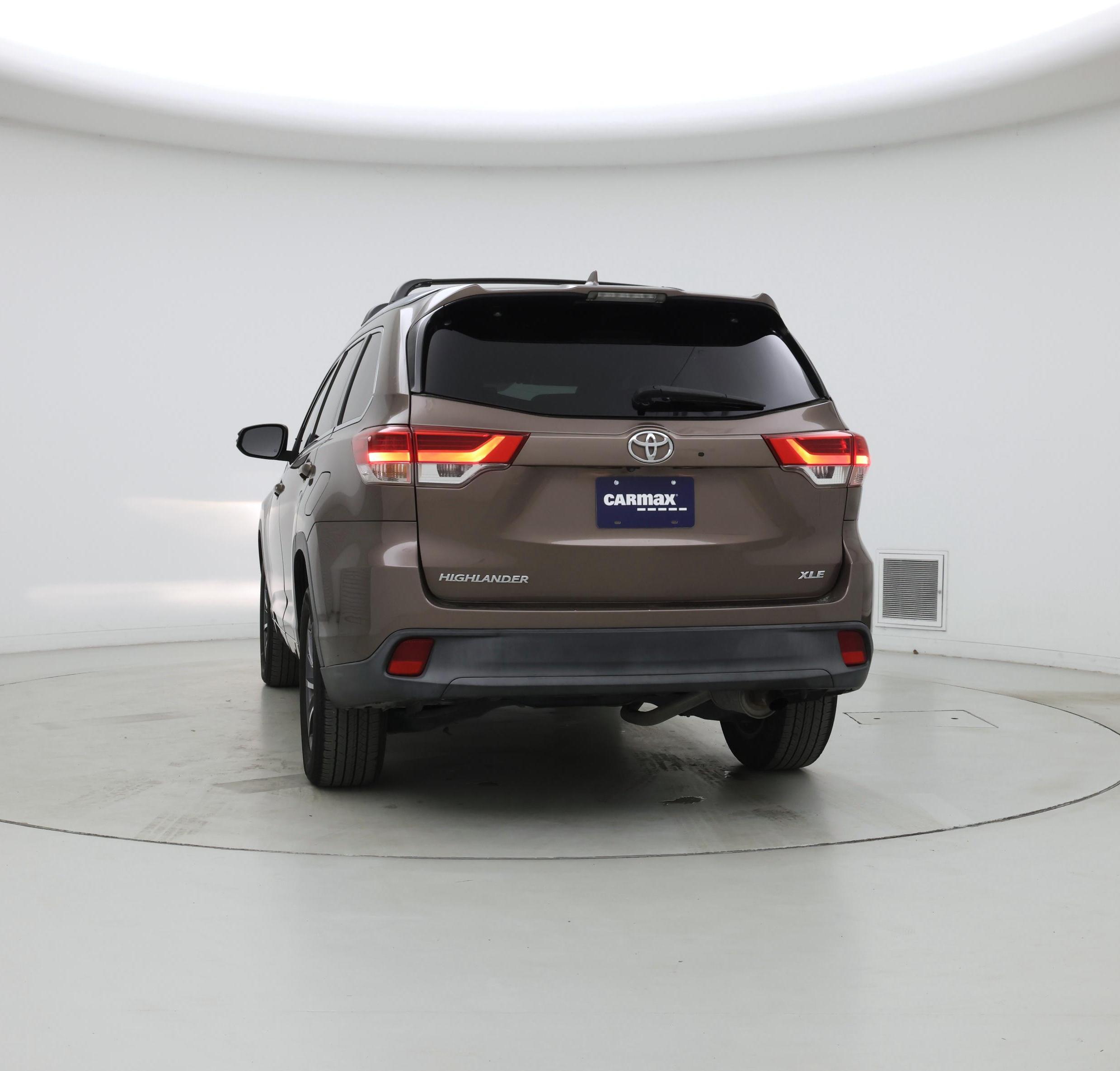 Thumbnail: 2018 Toyota Highlander - 6