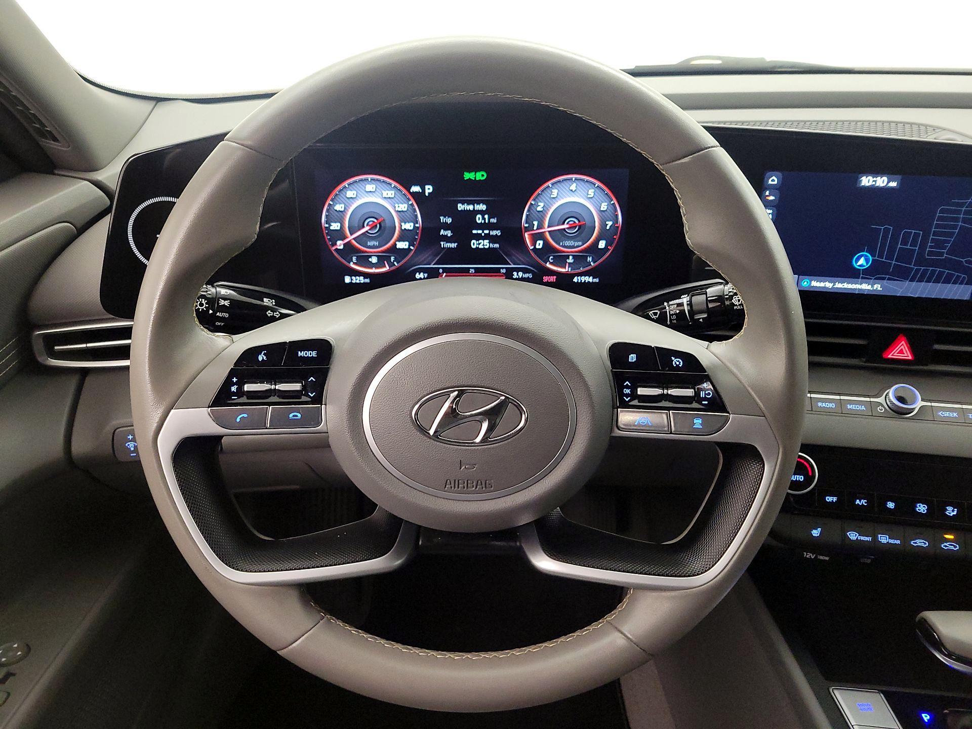 Thumbnail: 2023 Hyundai Elantra - 10