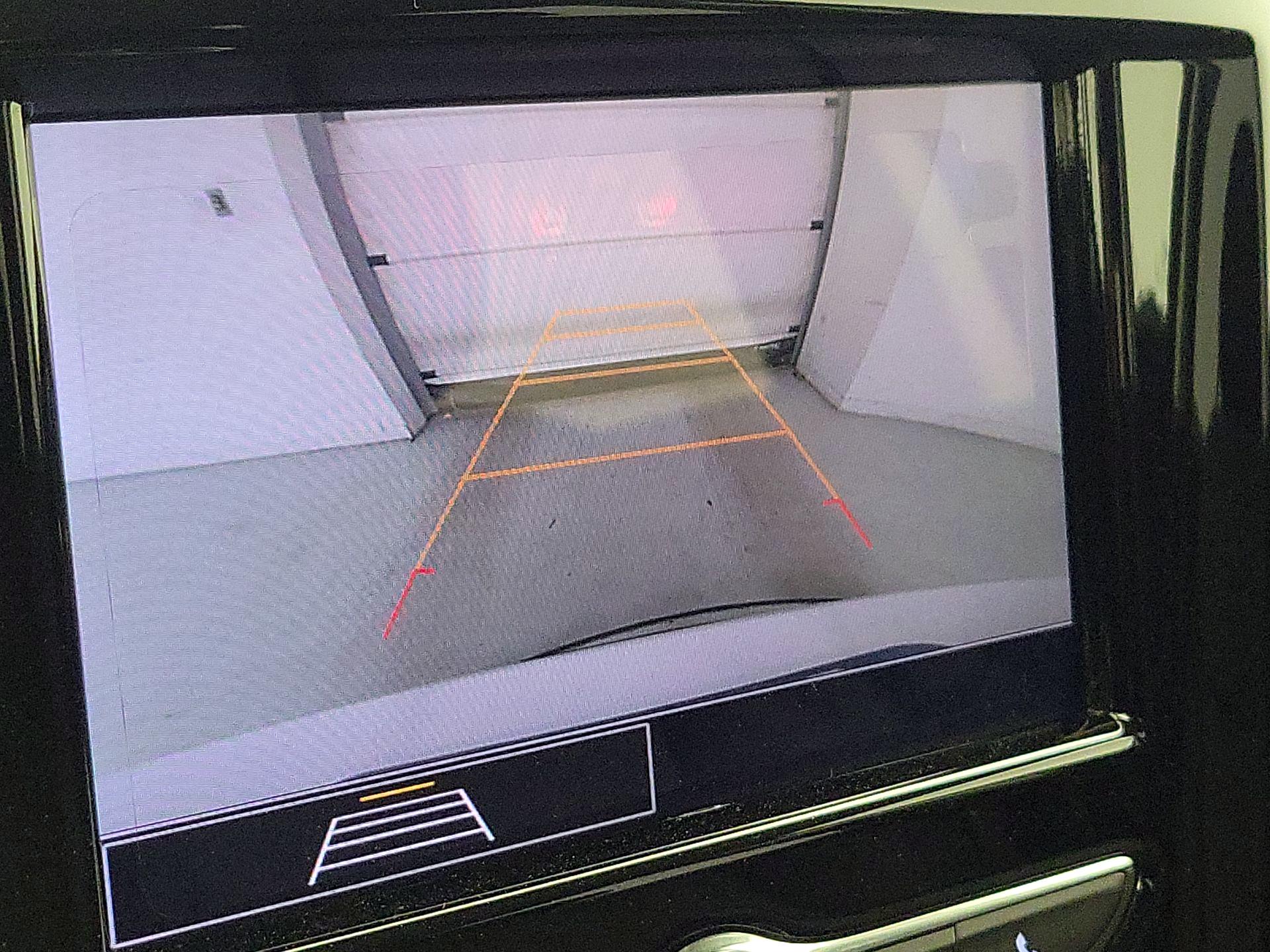 Thumbnail: 2020 Chevrolet Traverse - 14