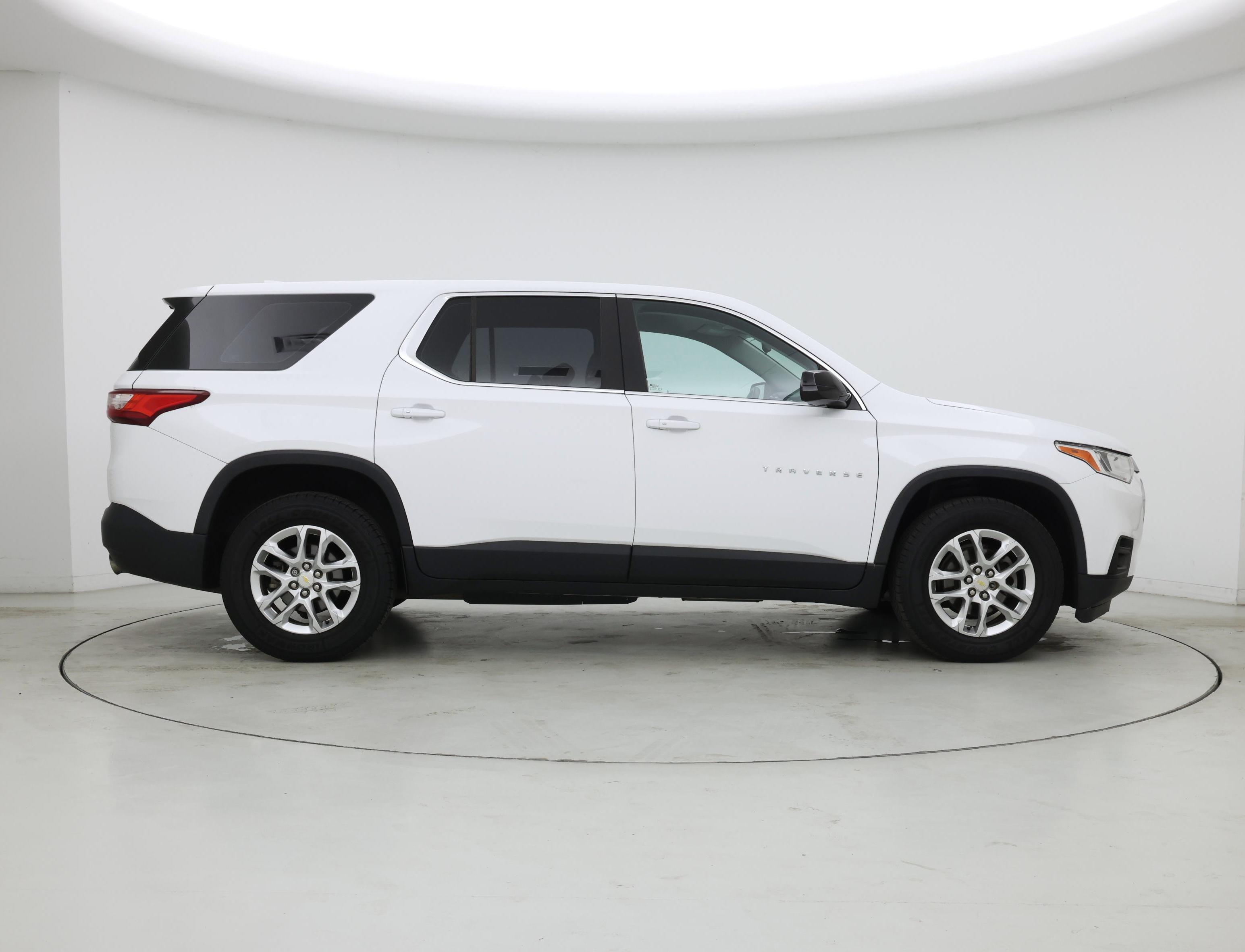 Thumbnail: 2020 Chevrolet Traverse - 7