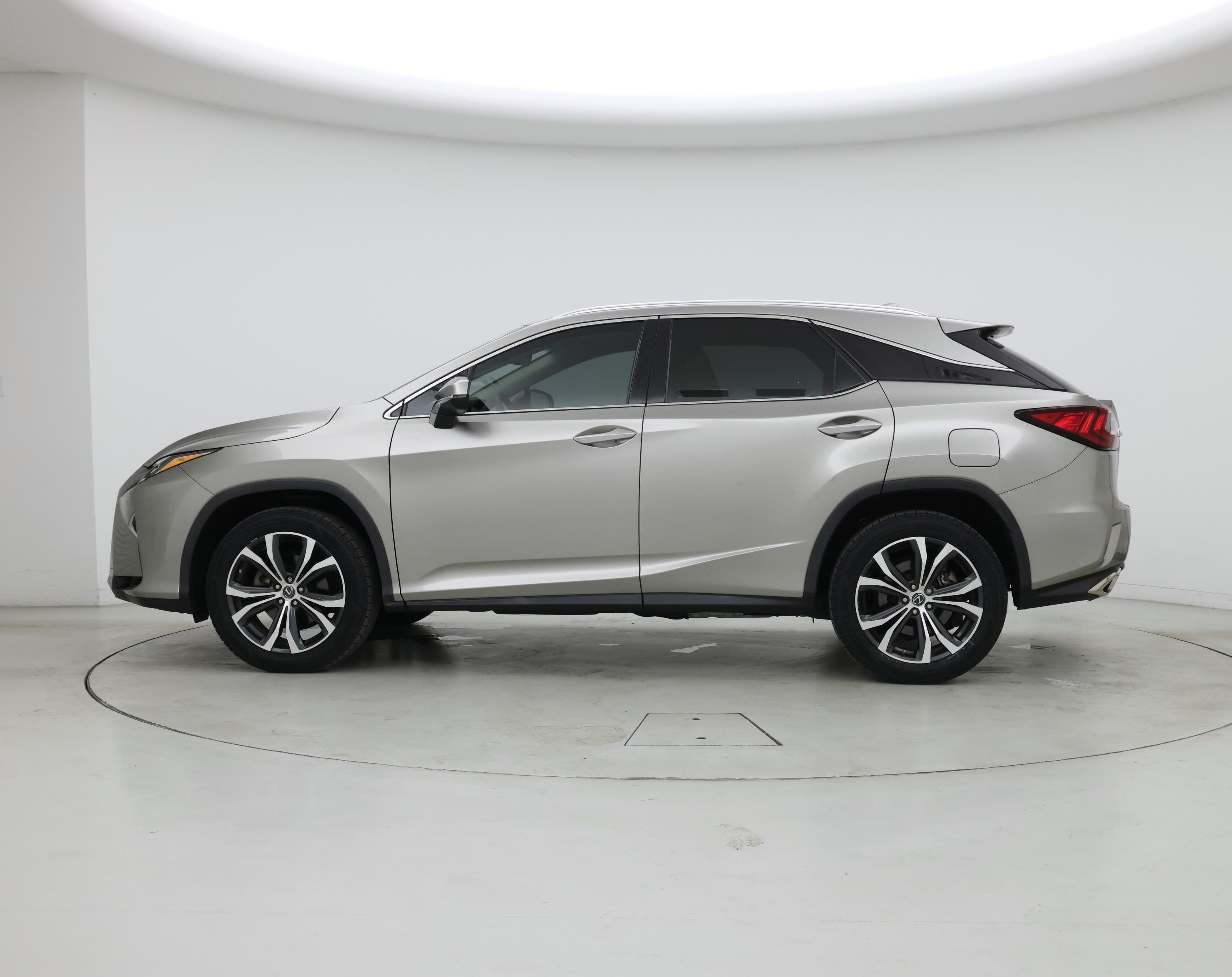 Thumbnail: 2018 Lexus RX - 3