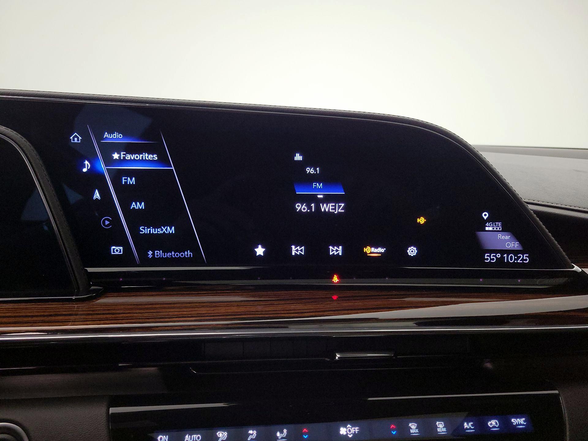 Thumbnail: 2023 Cadillac Escalade - 16