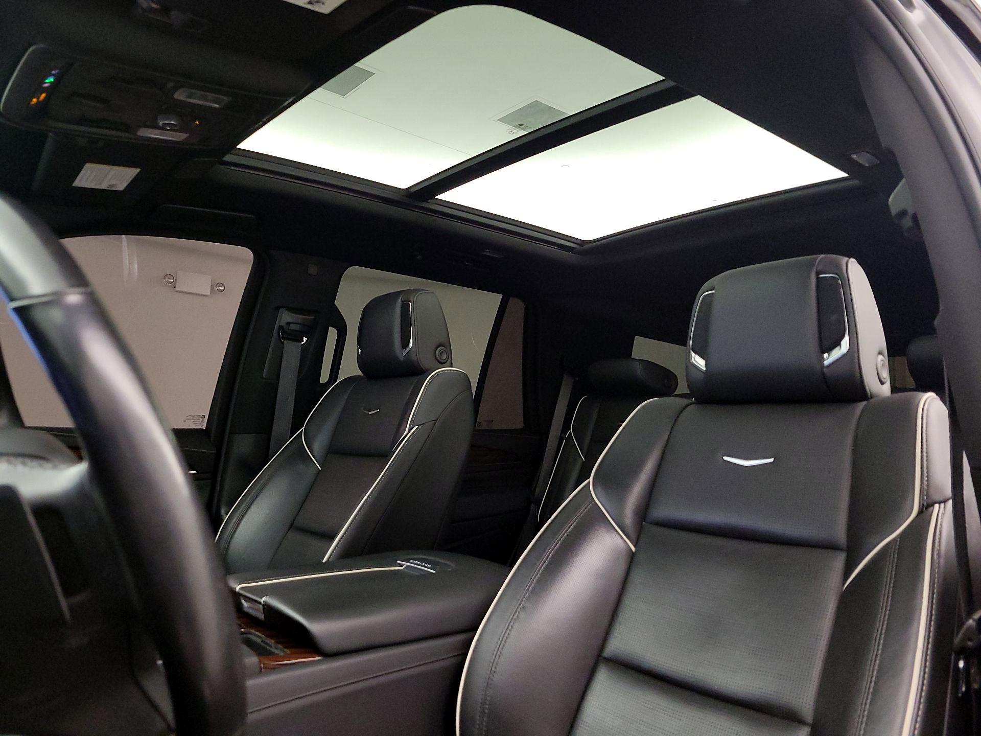 Thumbnail: 2023 Cadillac Escalade - 20