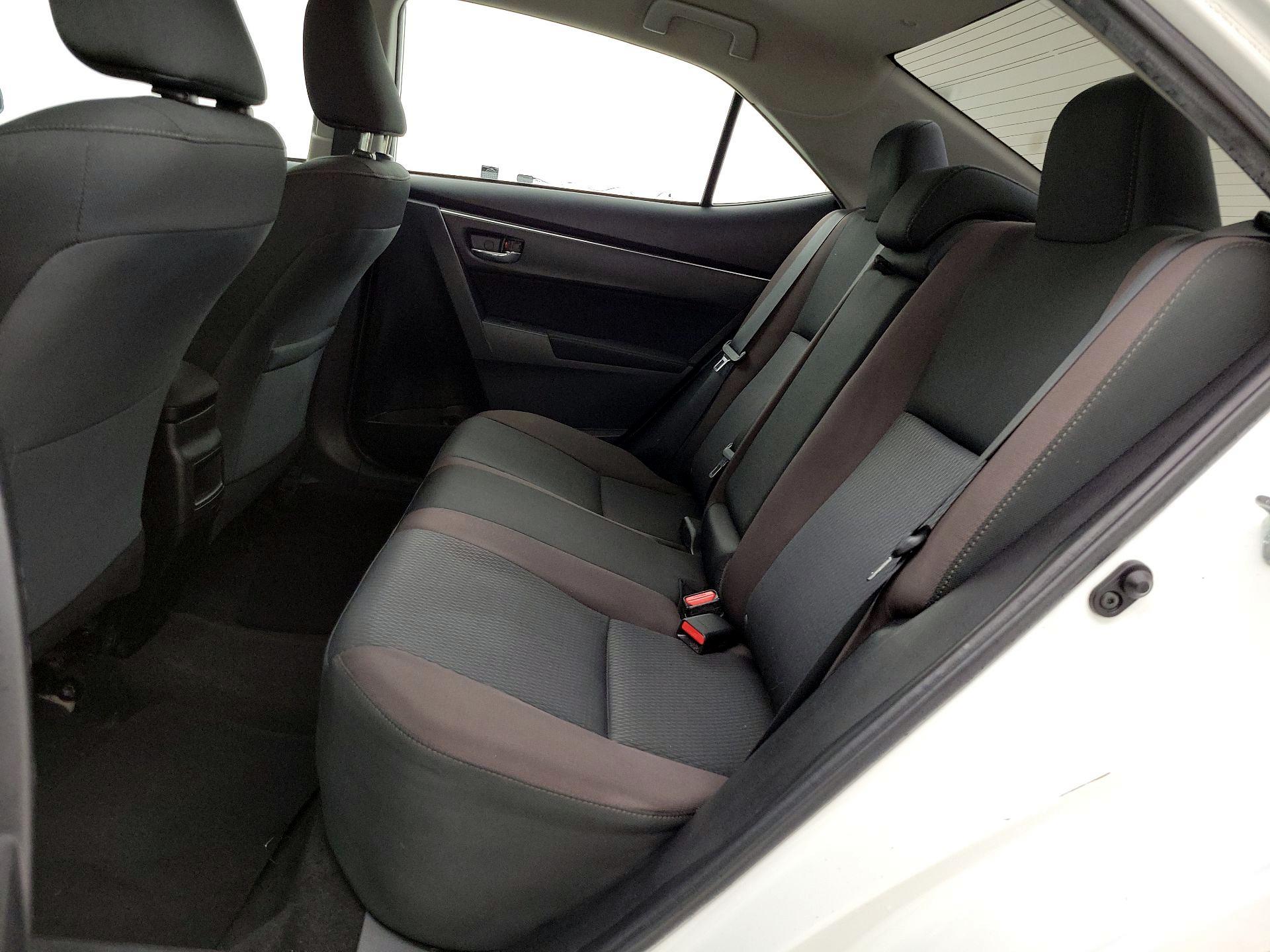 Thumbnail: 2019 Toyota Corolla - 19