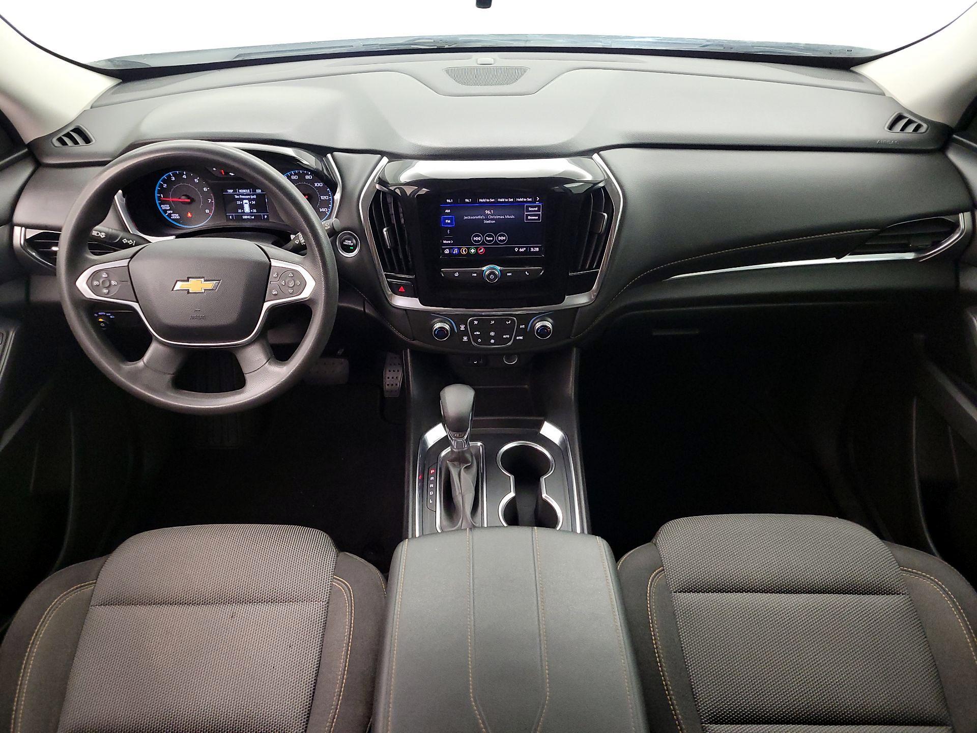 Thumbnail: 2021 Chevrolet Traverse - 9