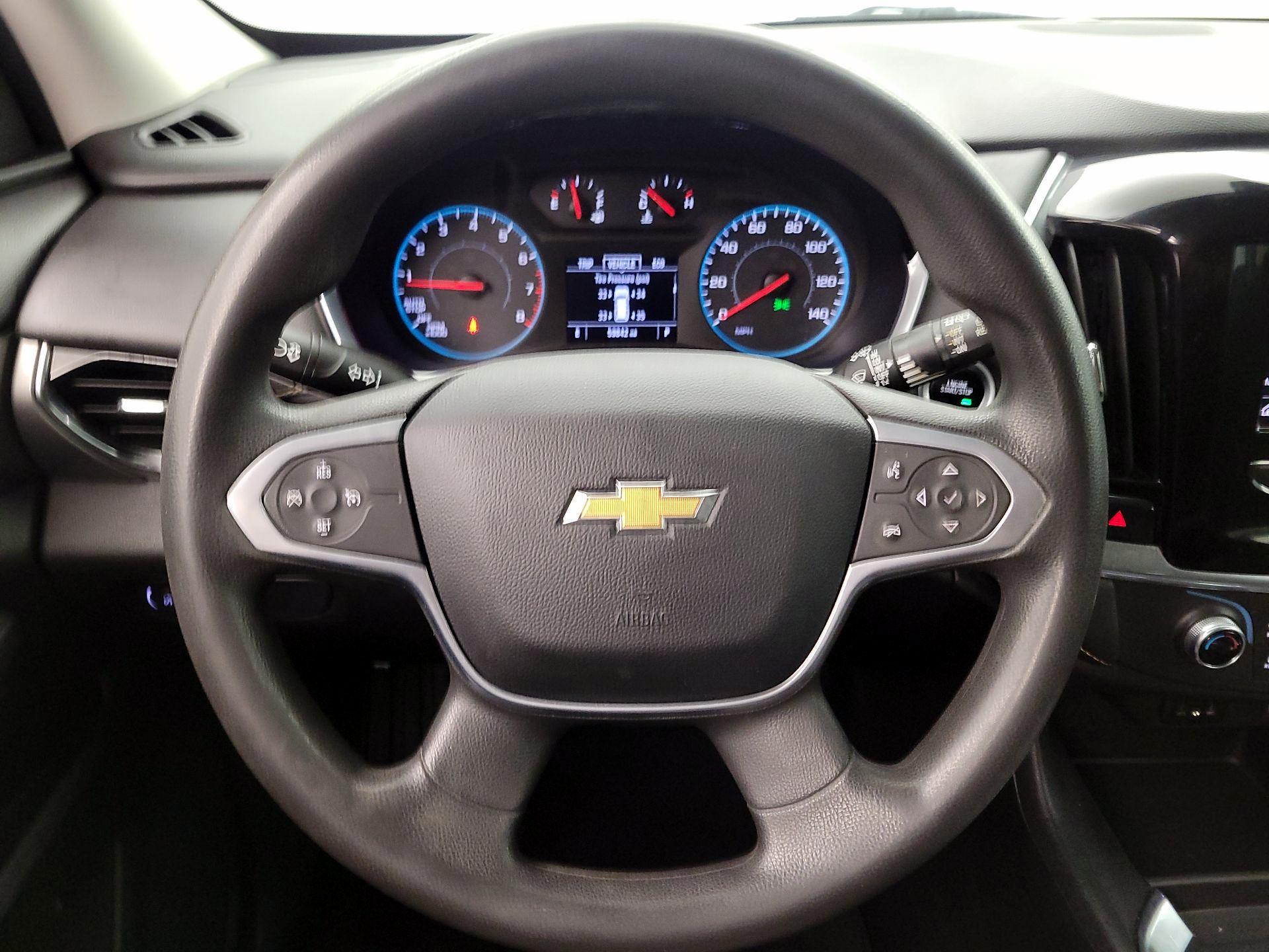 Thumbnail: 2021 Chevrolet Traverse - 10