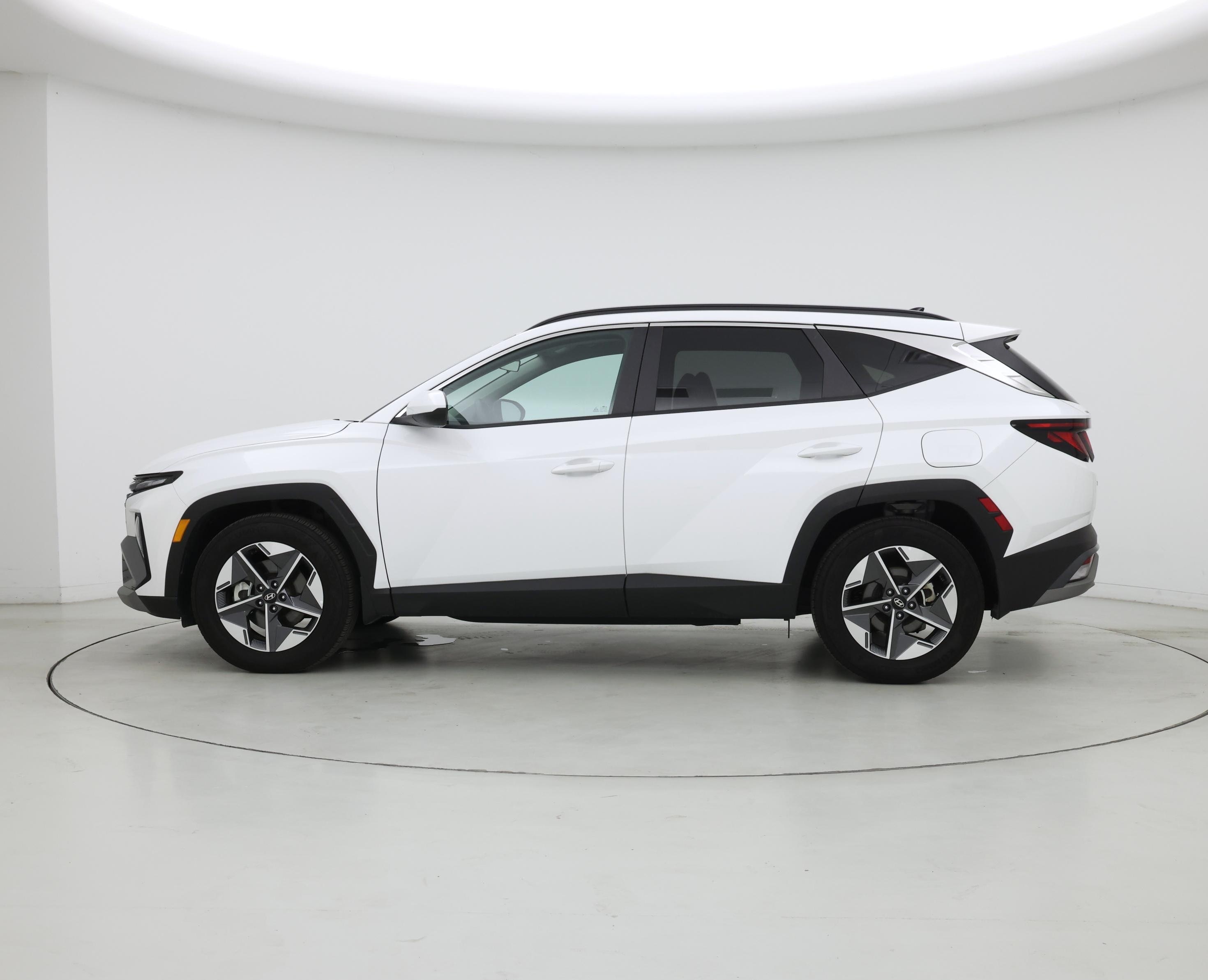 Thumbnail: 2025 Hyundai Tucson - 3