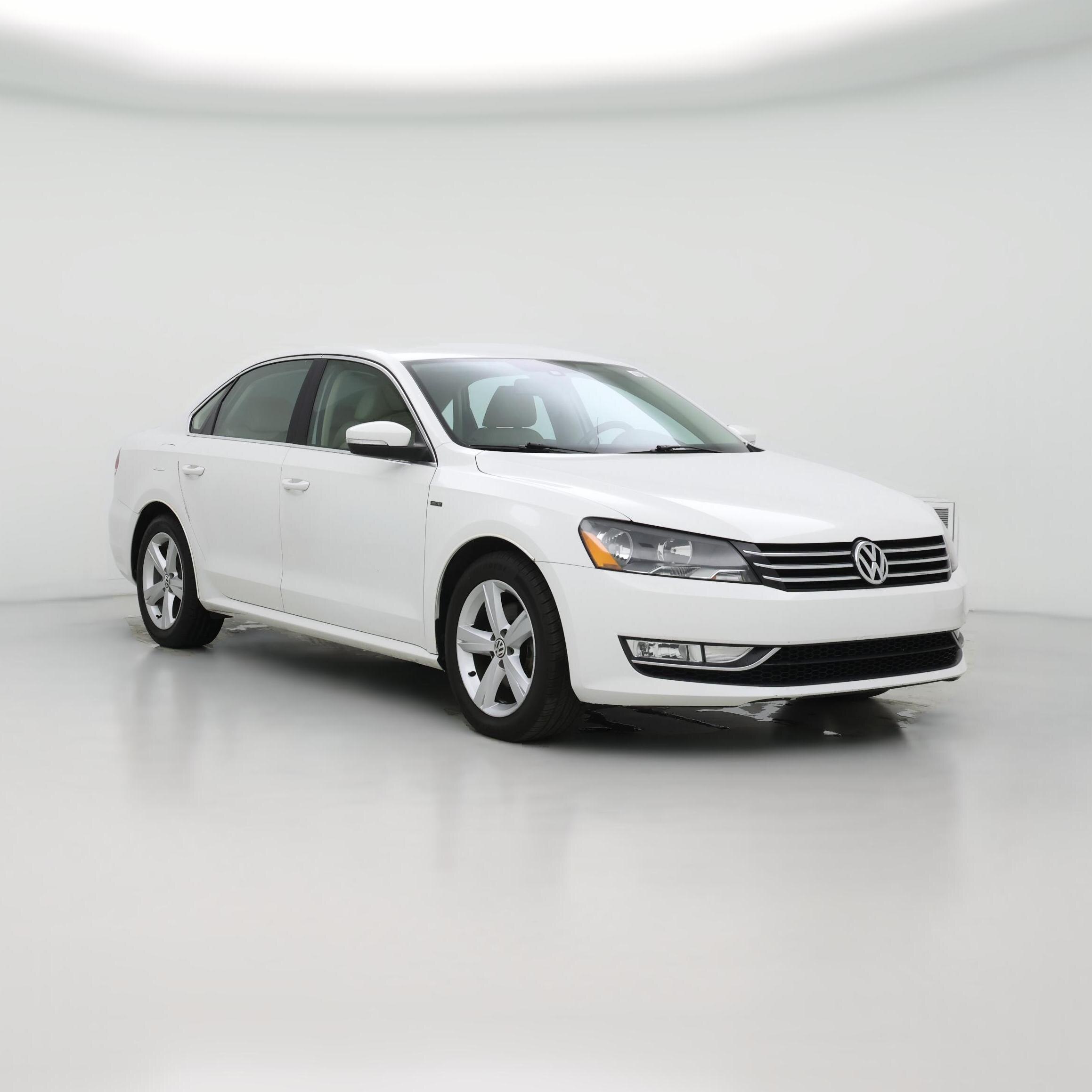 Thumbnail: 2015 Volkswagen Passat - 1