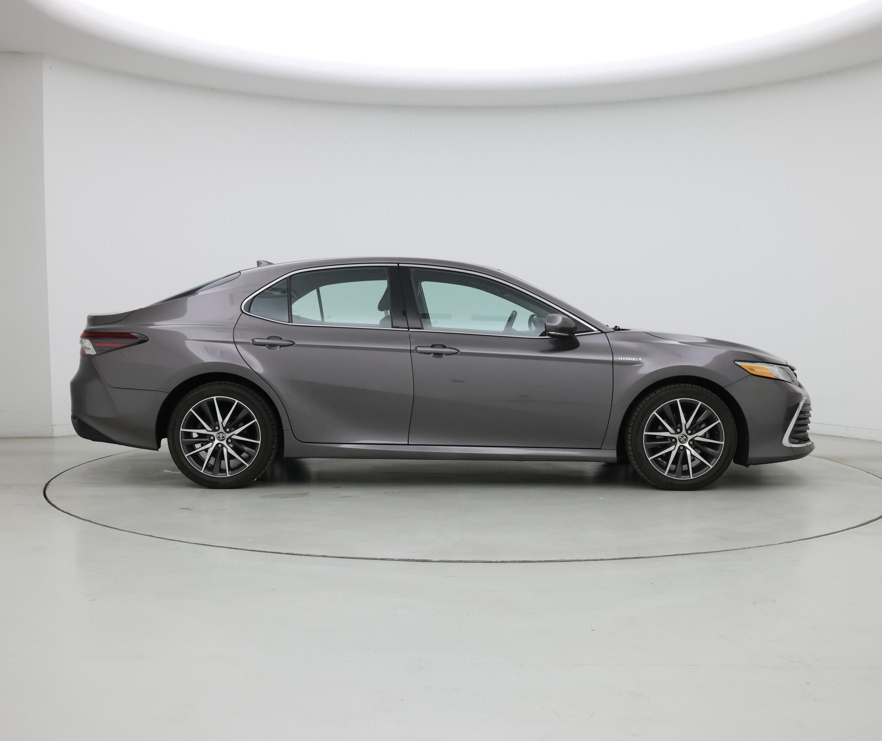 Thumbnail: 2021 Toyota Camry - 7