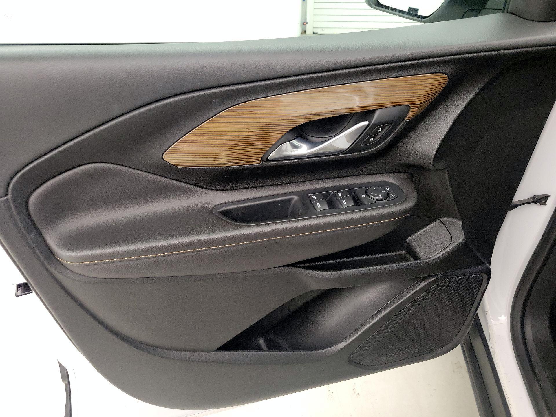 Thumbnail: 2020 GMC Terrain - 12