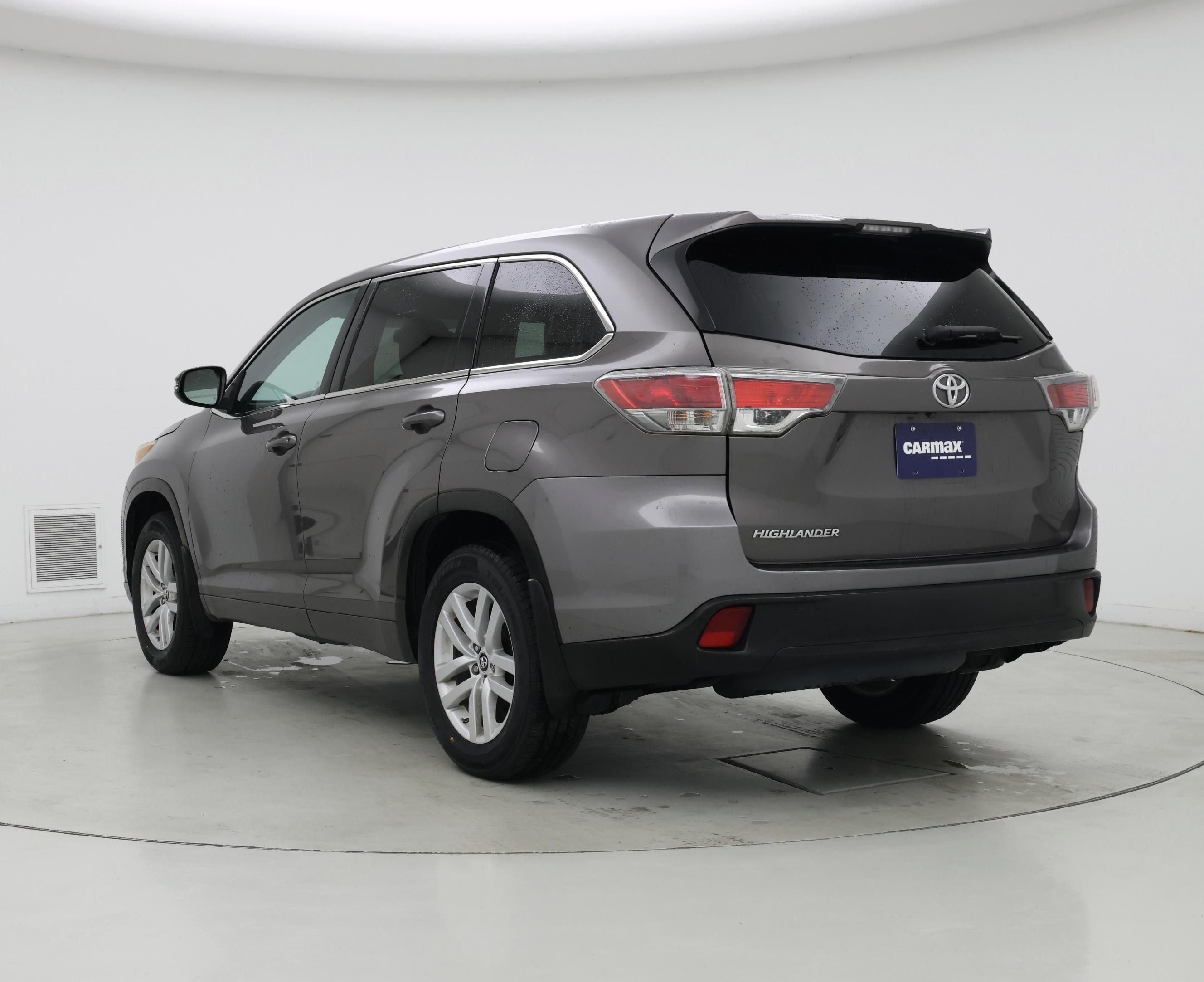 Thumbnail: 2016 Toyota Highlander - 2