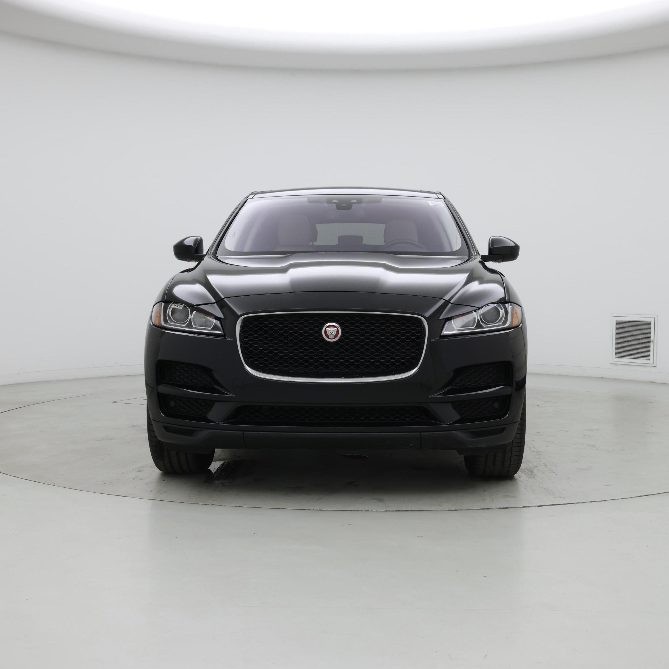 Thumbnail: 2017 Jaguar F-Pace - 5