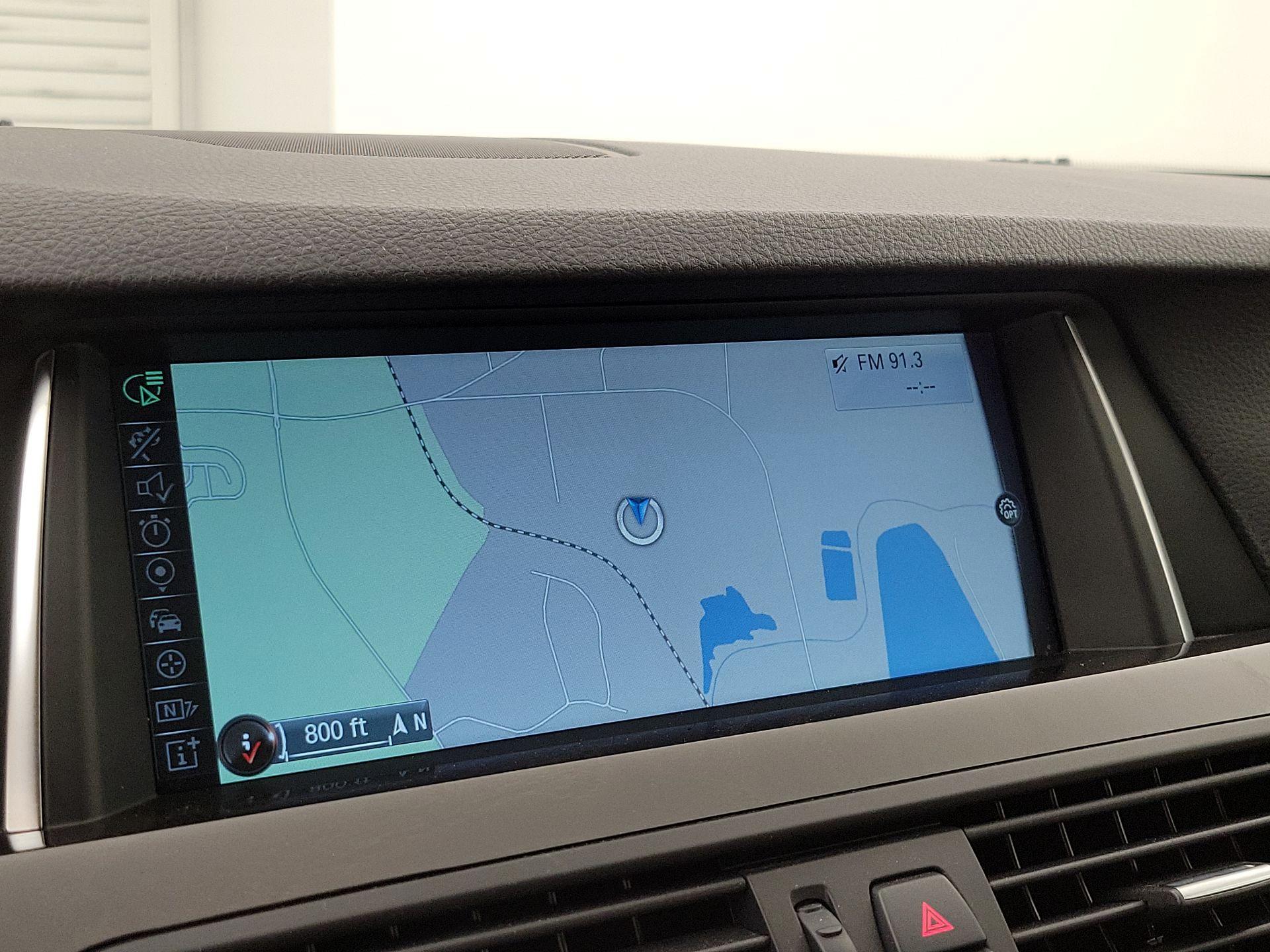 Thumbnail: 2014 BMW 5 Series - 14